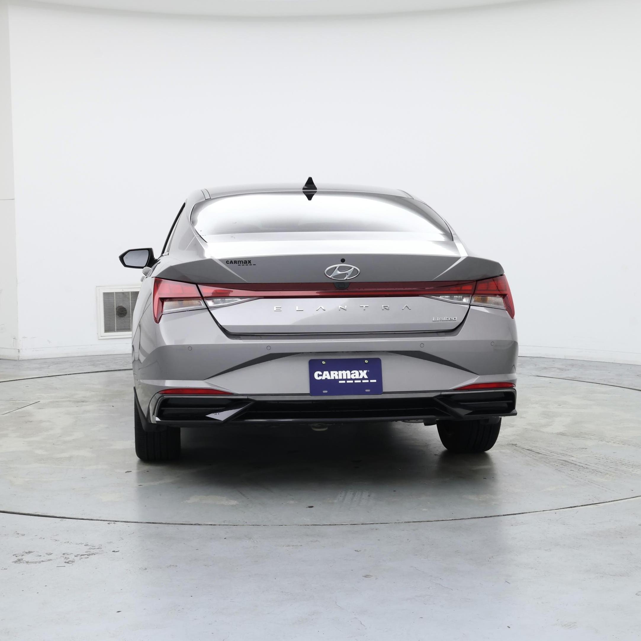 Thumbnail: 2023 Hyundai Elantra - 6