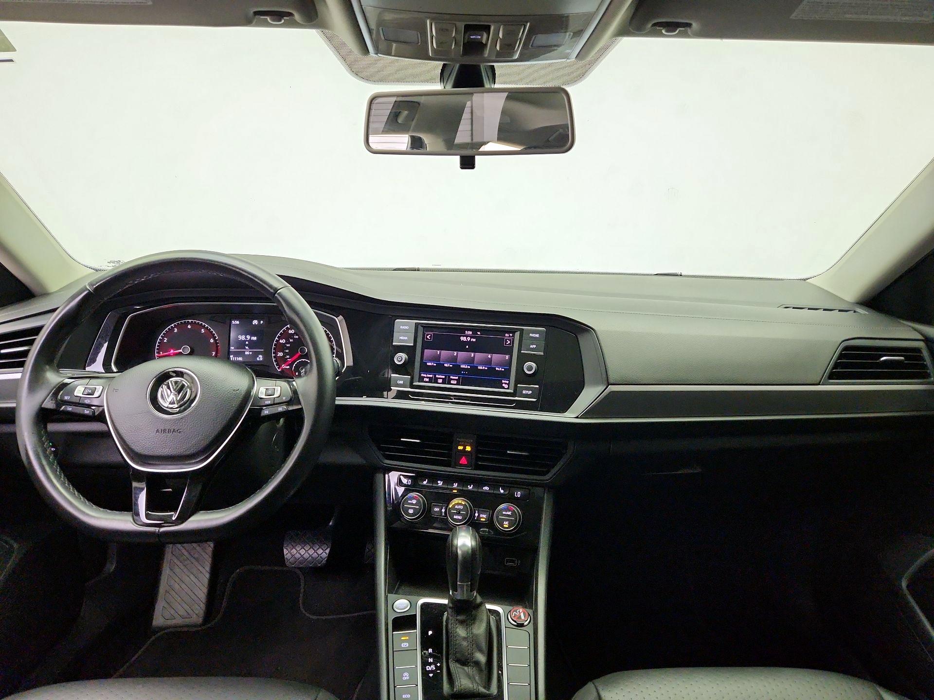 Thumbnail: 2019 Volkswagen Jetta - 9