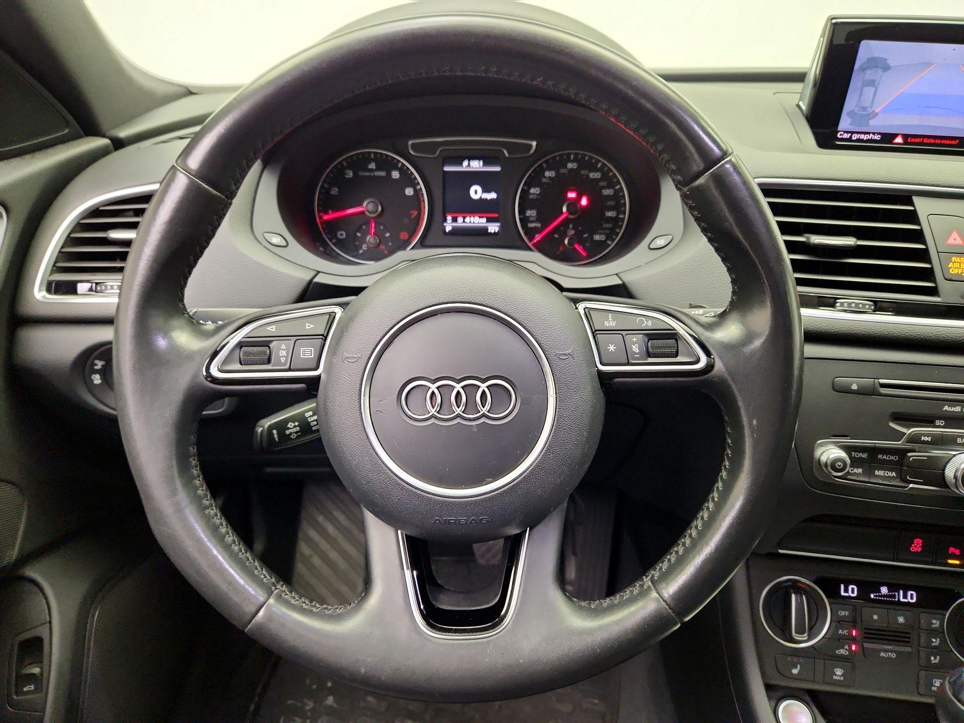 Thumbnail: 2018 Audi Q3 - 10