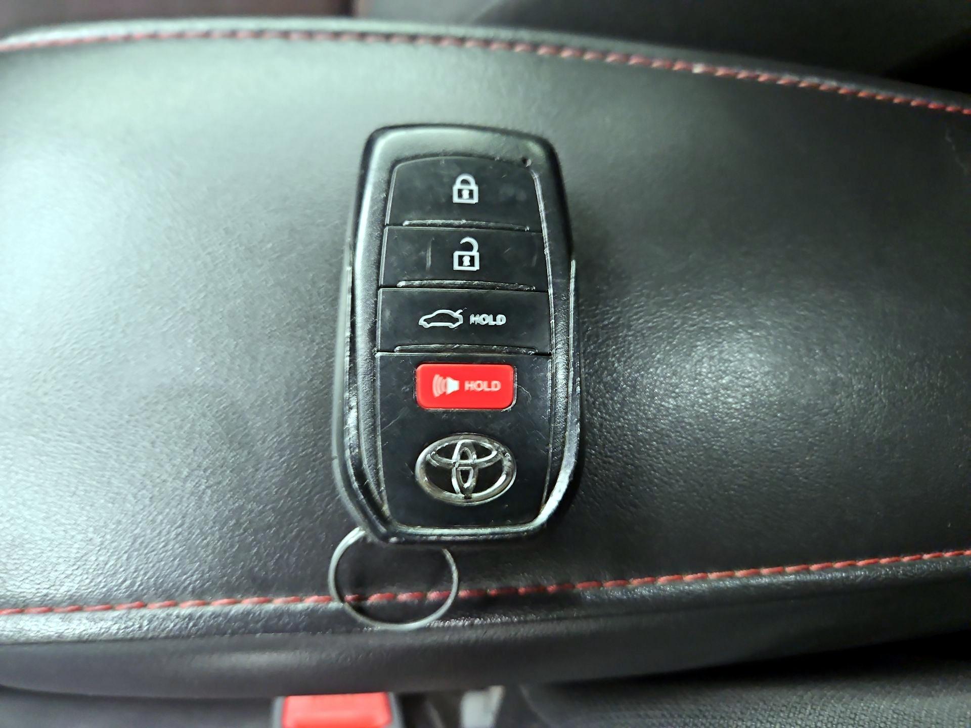 Thumbnail: 2023 Toyota Corolla - 20