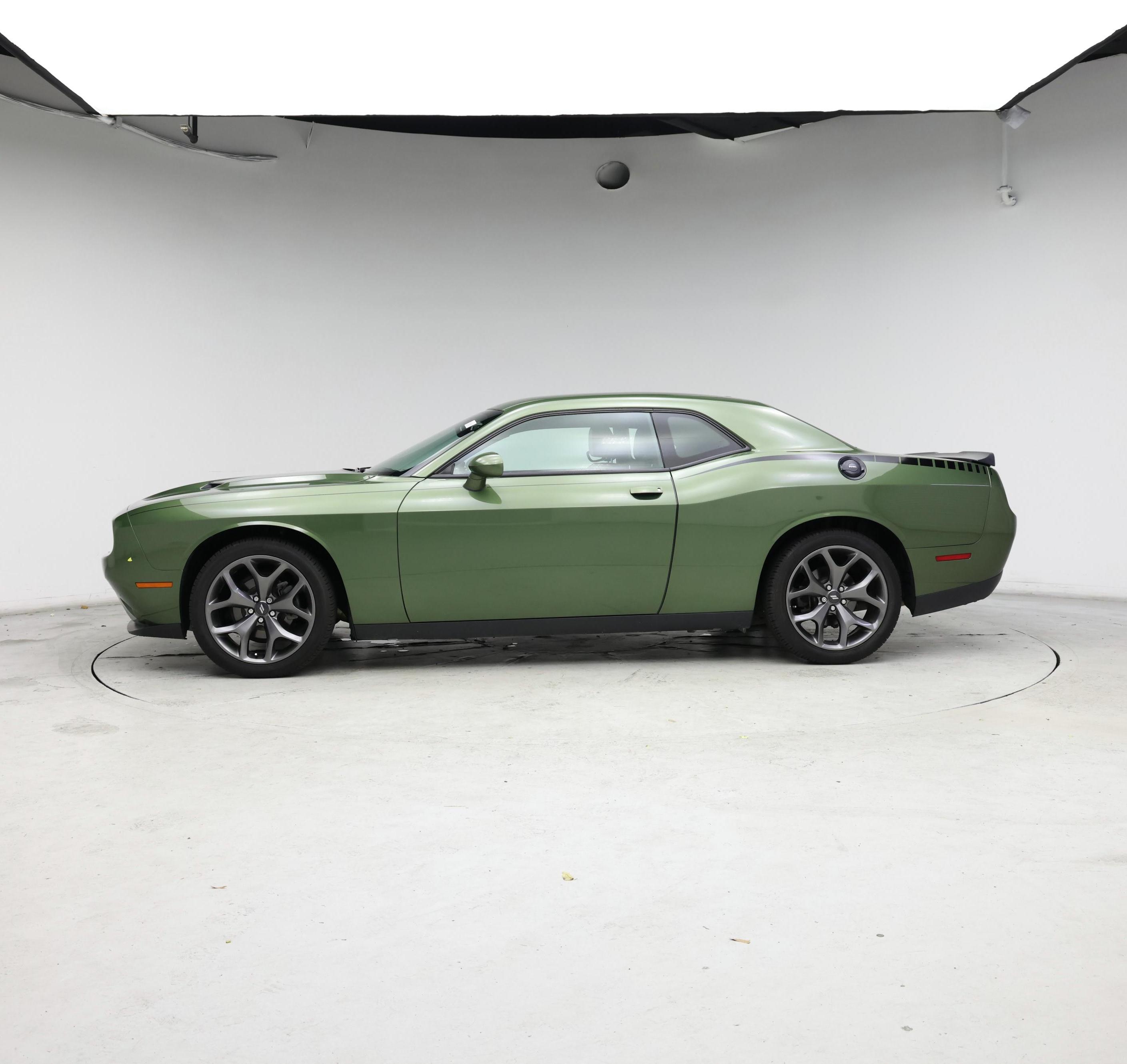 Thumbnail: 2020 Dodge Challenger - 3