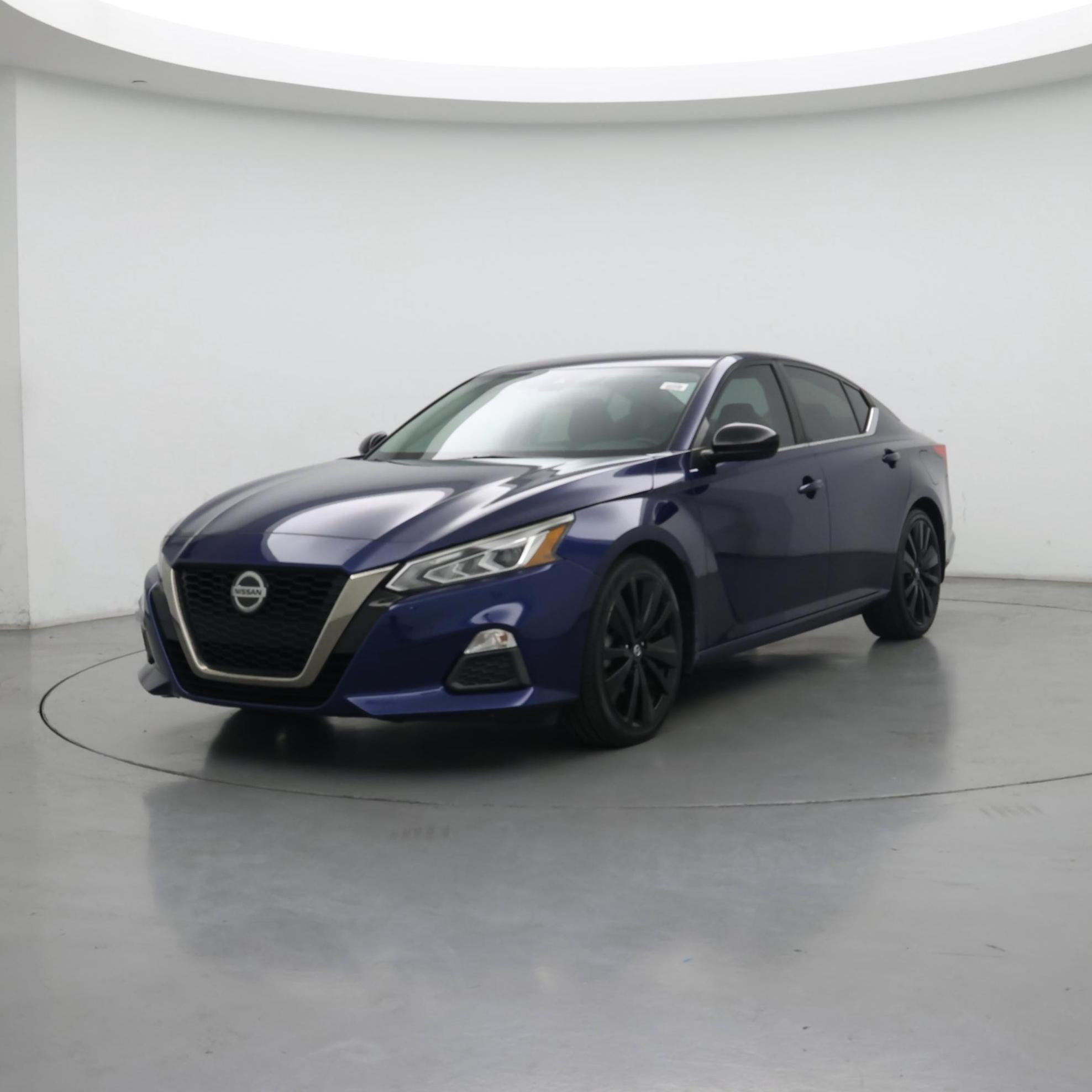 Thumbnail: 2020 Nissan Altima - 4