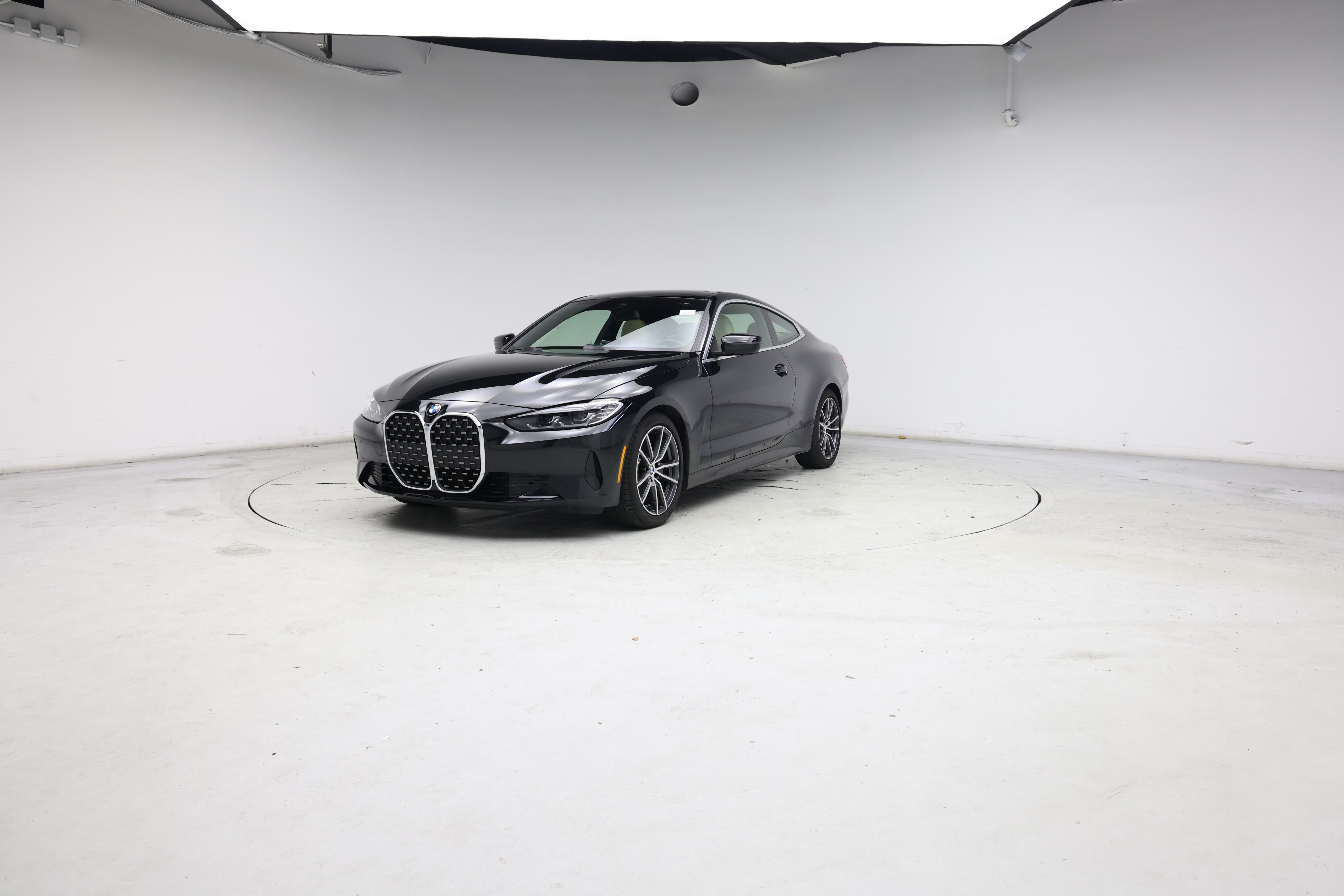 Thumbnail: 2024 BMW 4 Series - 4