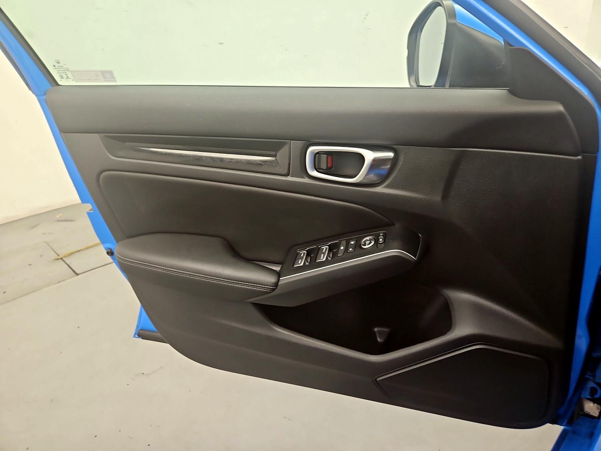 Thumbnail: 2022 Honda Civic - 12