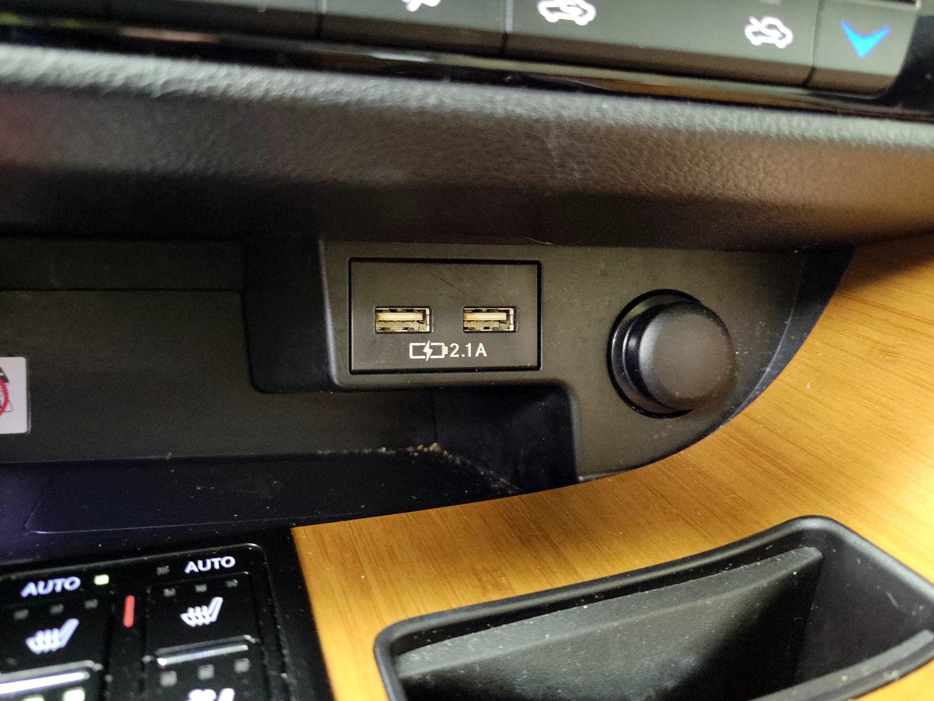 Thumbnail: 2022 Lexus RX - 18