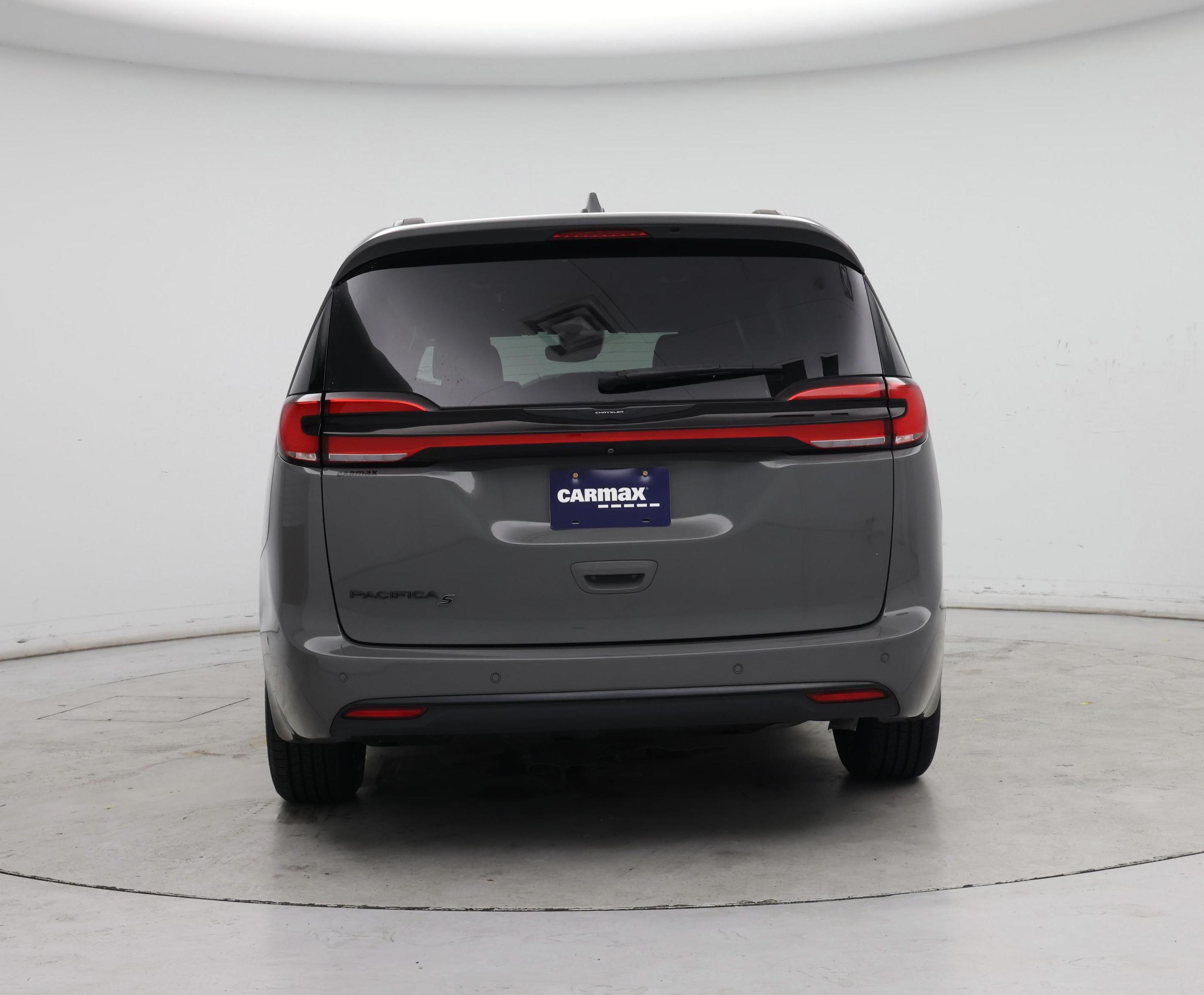 Thumbnail: 2021 Chrysler Pacifica - 6