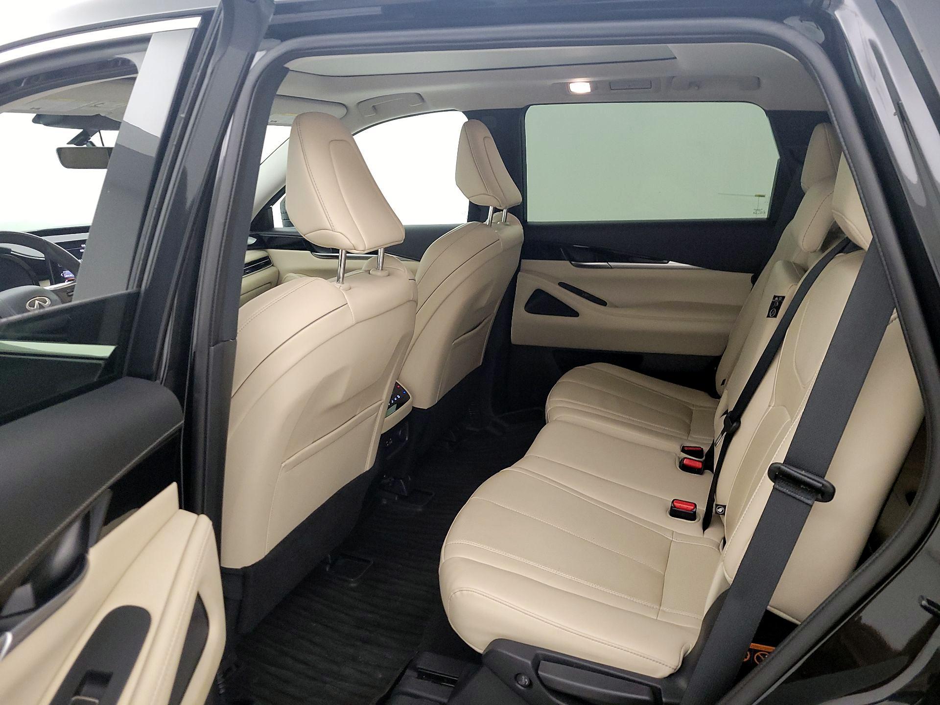 Thumbnail: 2023 INFINITI QX60 - 20