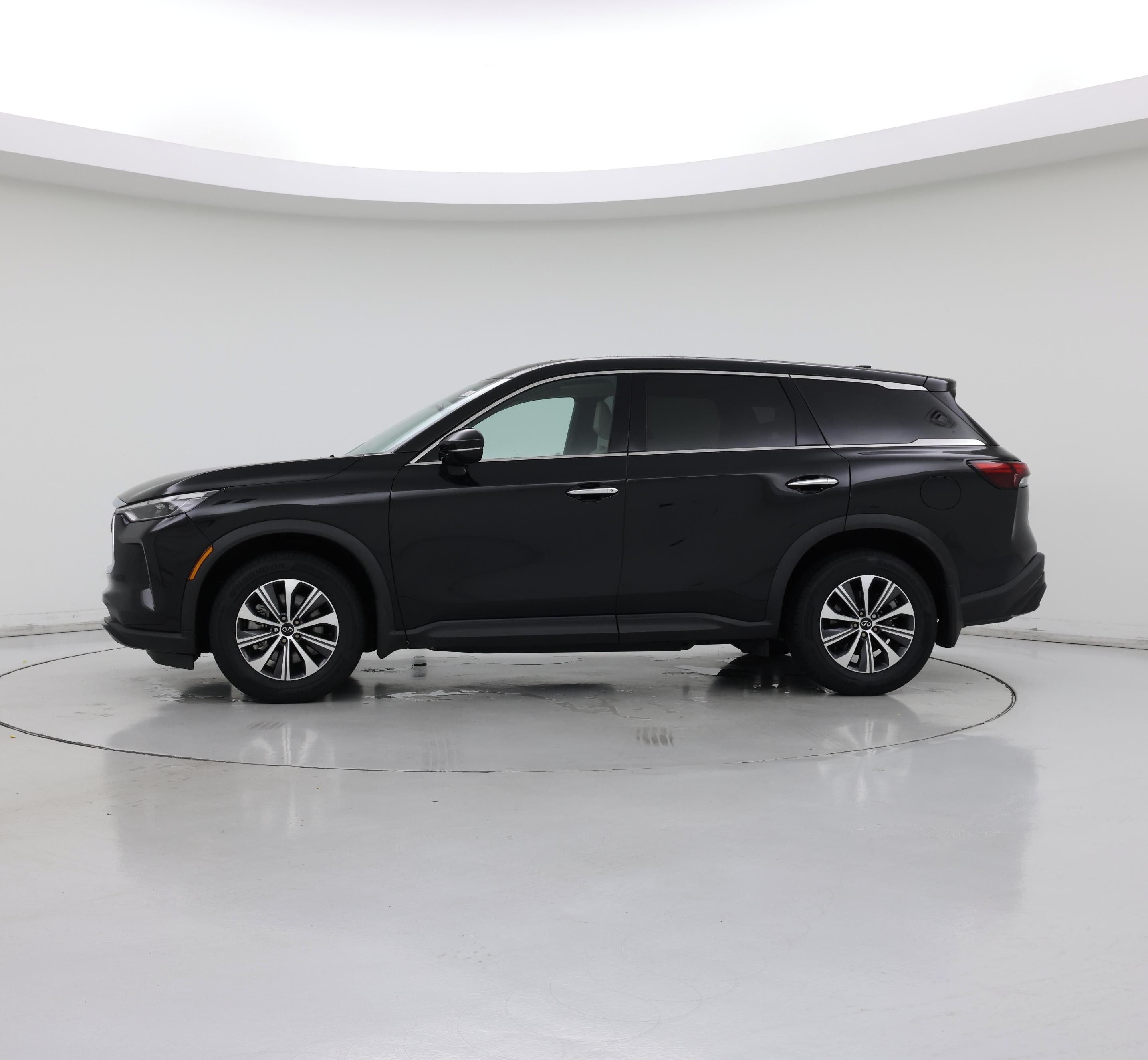 Thumbnail: 2023 INFINITI QX60 - 3
