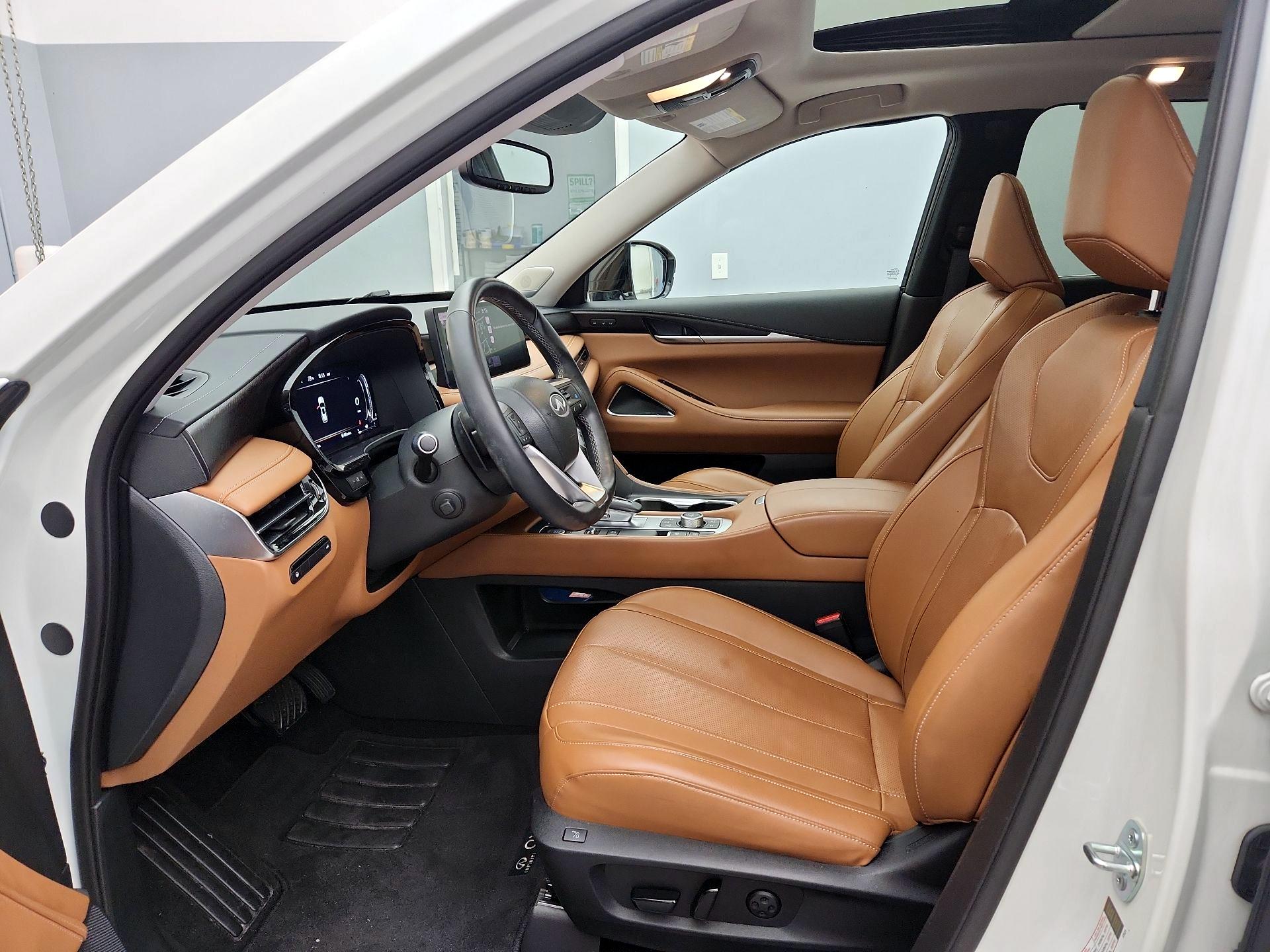 Thumbnail: 2022 INFINITI QX60 - 11
