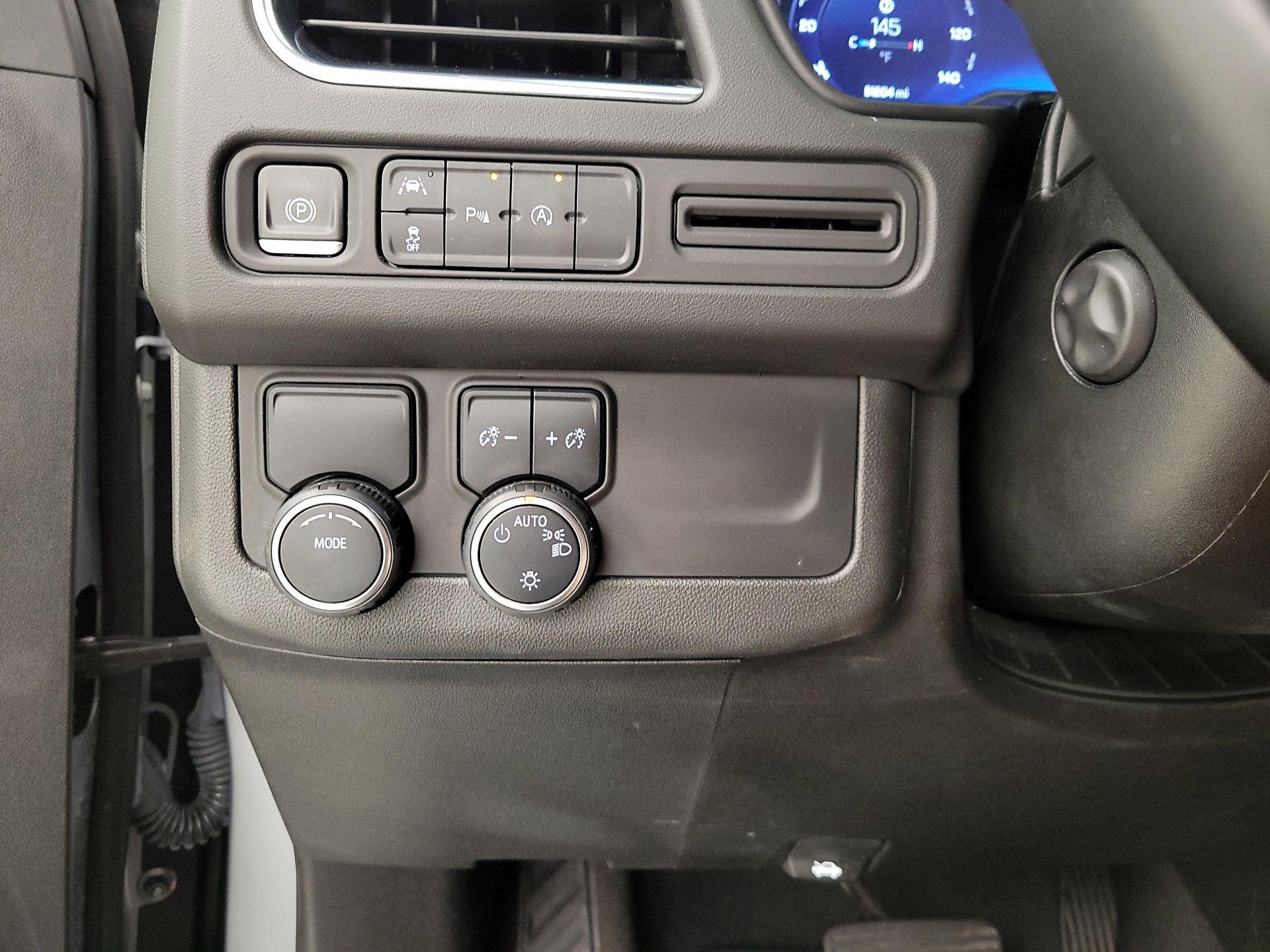 Thumbnail: 2023 Chevrolet Suburban - 13