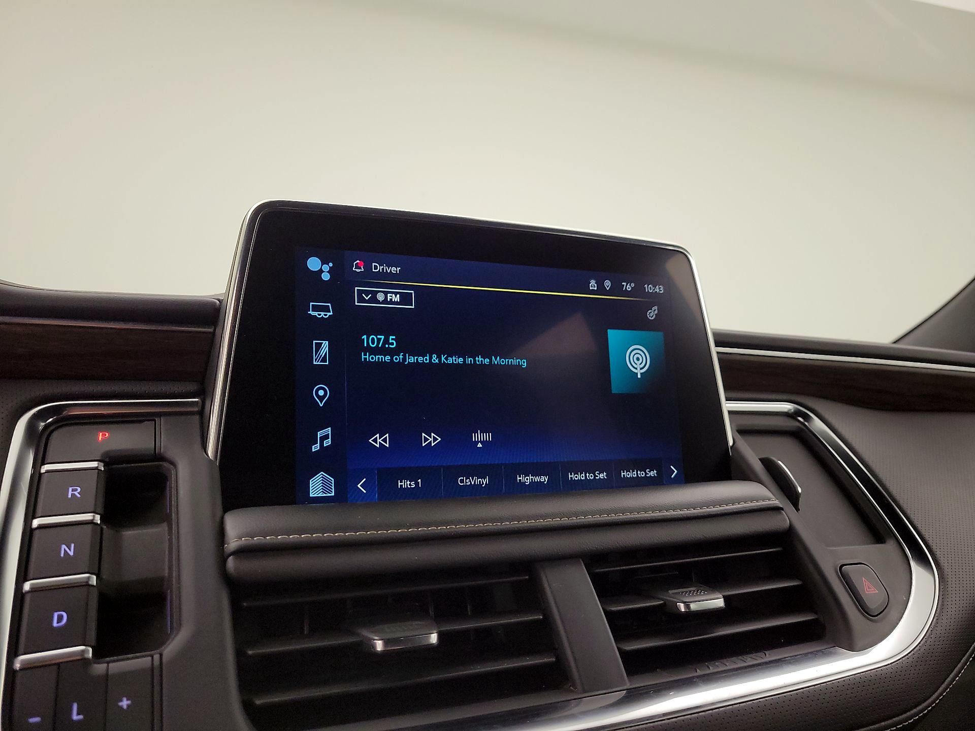 Thumbnail: 2023 Chevrolet Suburban - 15