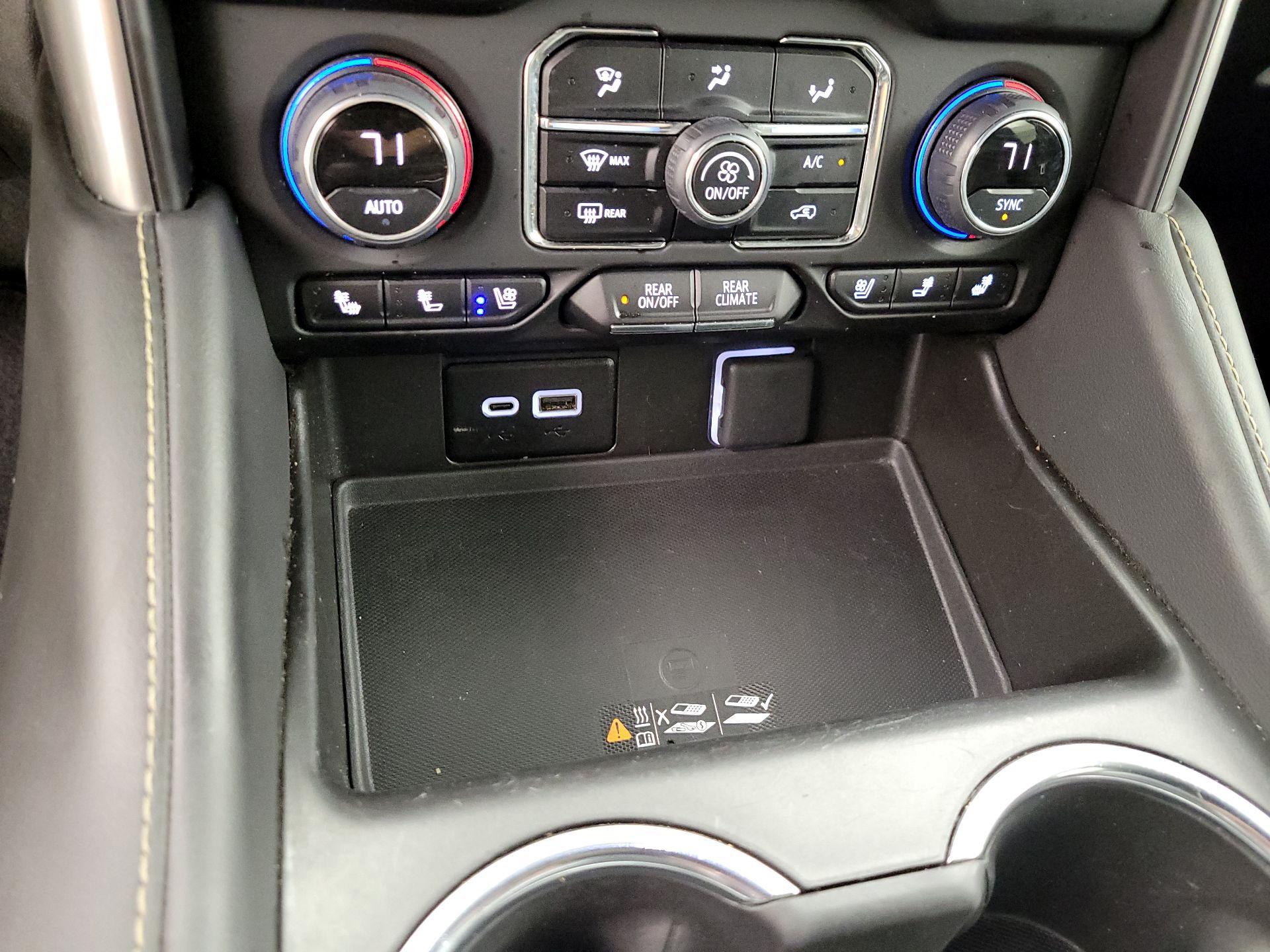 Thumbnail: 2023 Chevrolet Suburban - 18