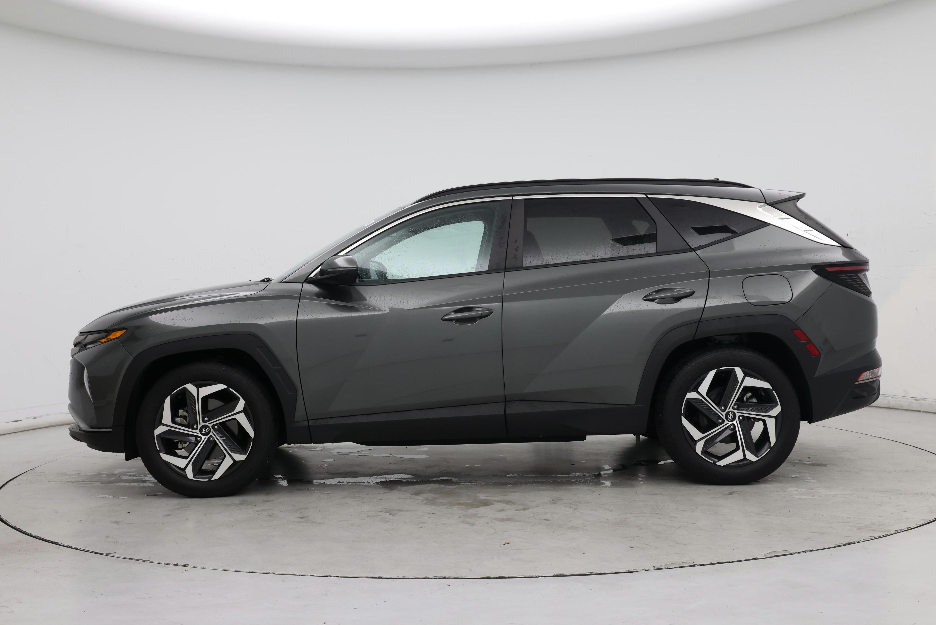 Thumbnail: 2022 Hyundai Tucson - 3