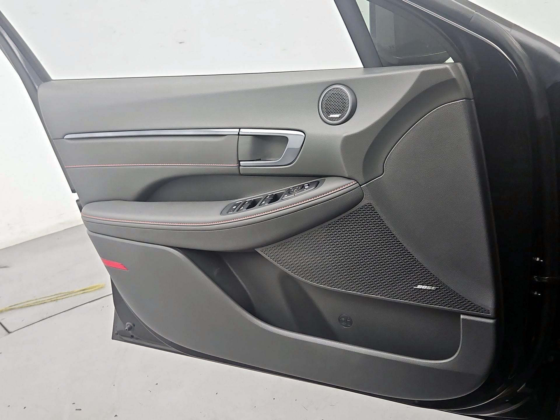 Thumbnail: 2022 Hyundai Sonata - 12