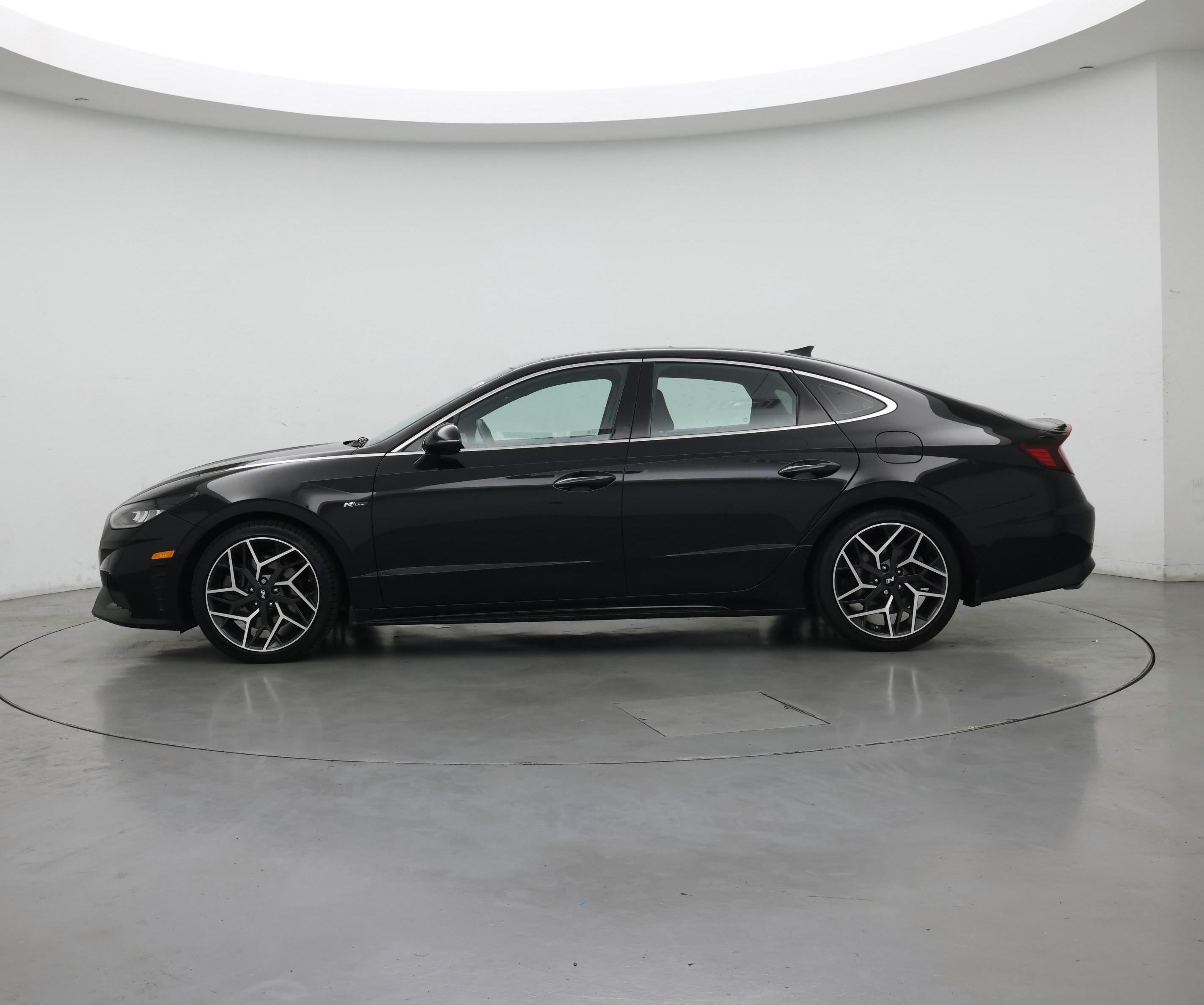 Thumbnail: 2022 Hyundai Sonata - 3