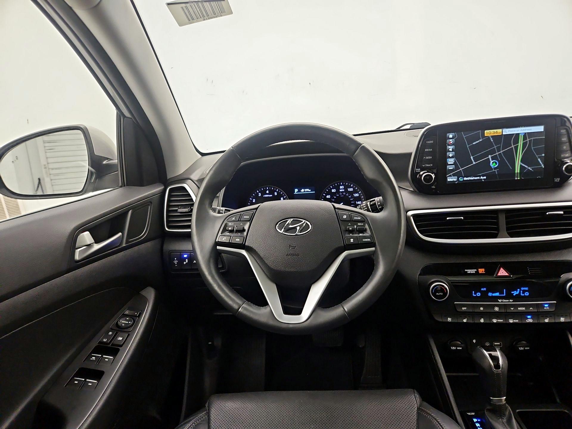 Thumbnail: 2020 Hyundai Tucson - 10