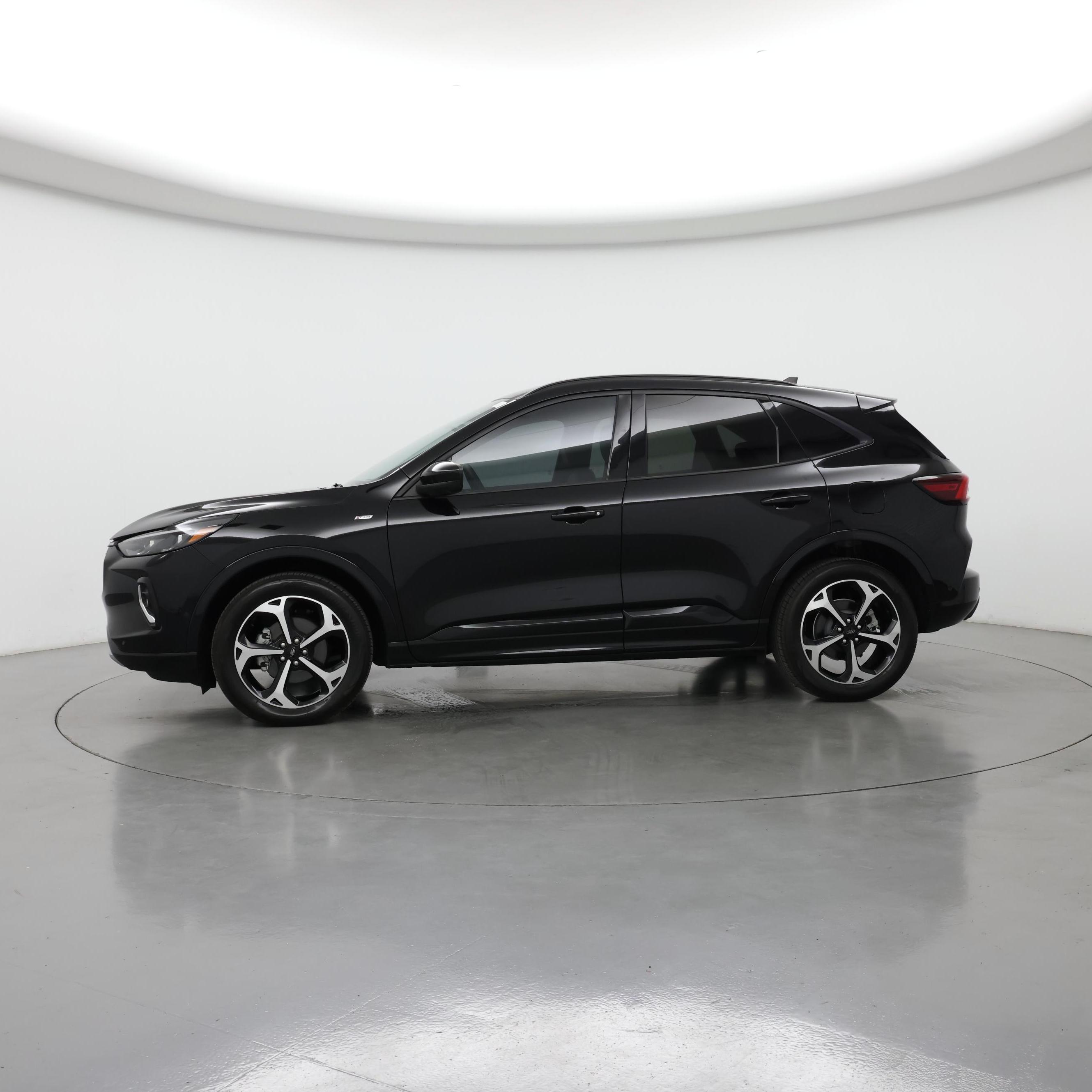 Thumbnail: 2023 Ford Escape - 3