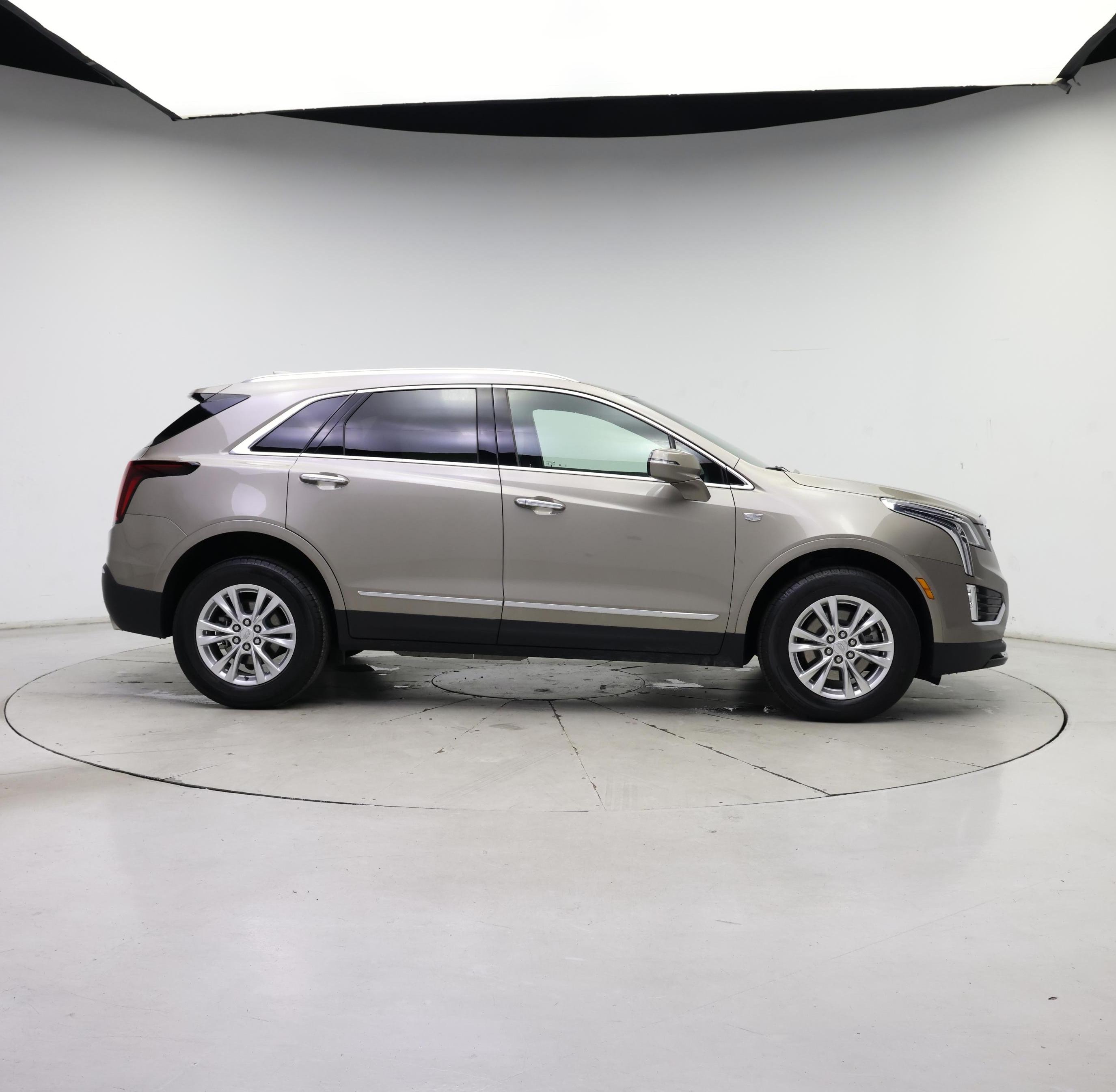 Thumbnail: 2022 Cadillac XT5 - 7