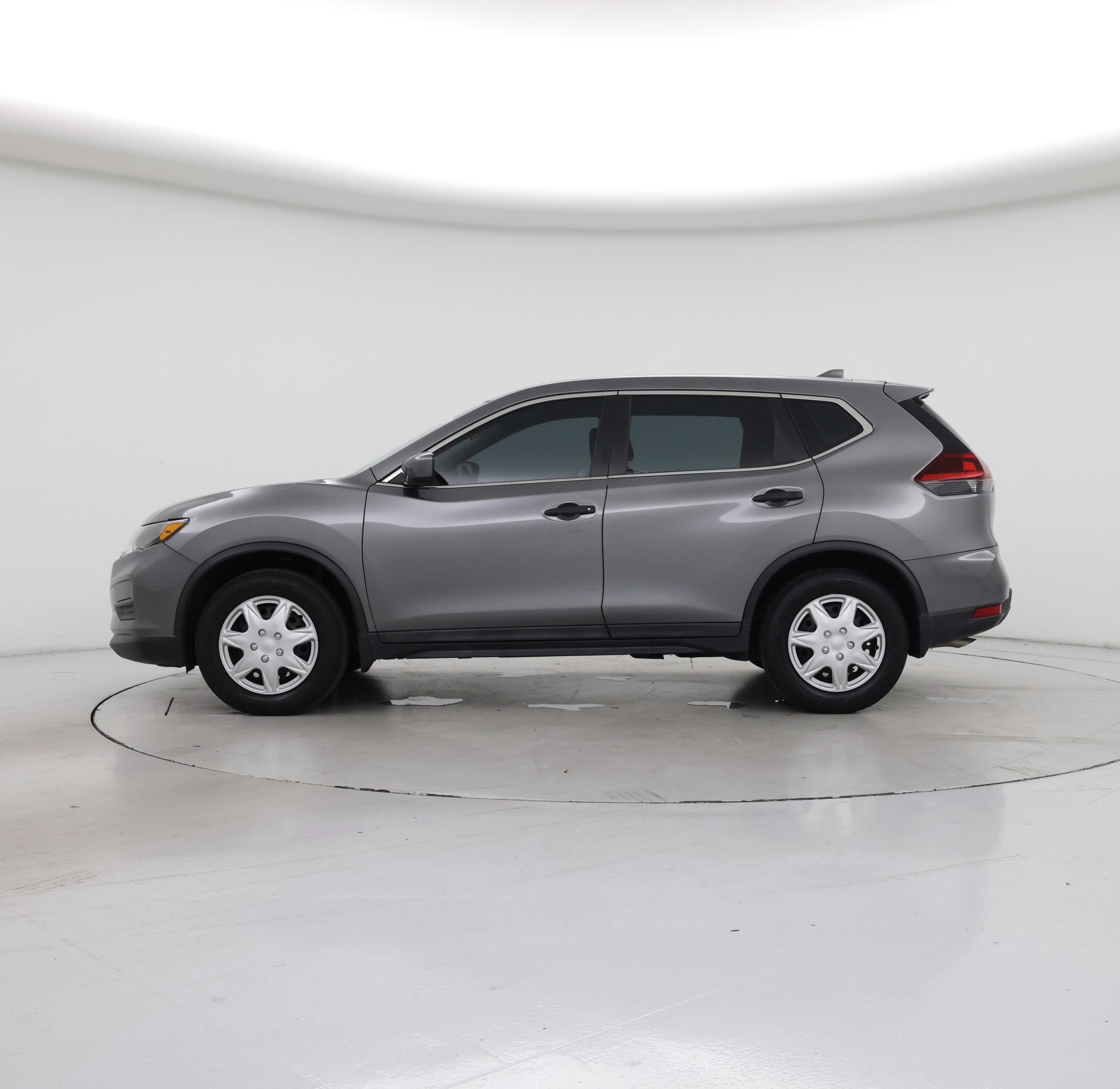 Thumbnail: 2020 Nissan Rogue - 3