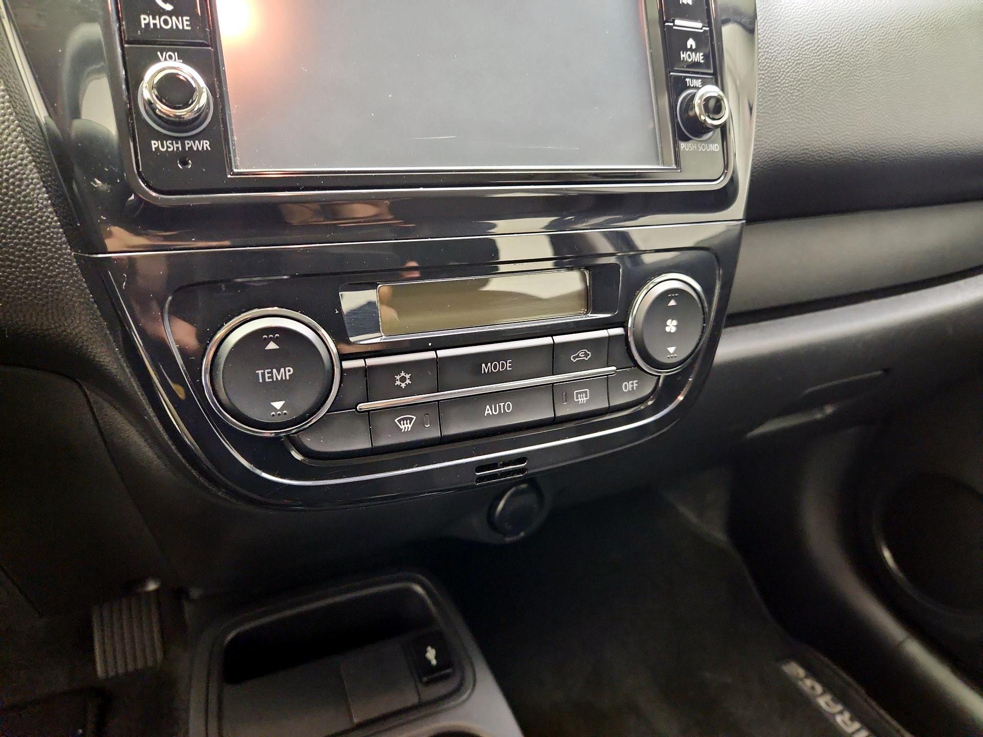 Thumbnail: 2020 Mitsubishi Mirage - 16