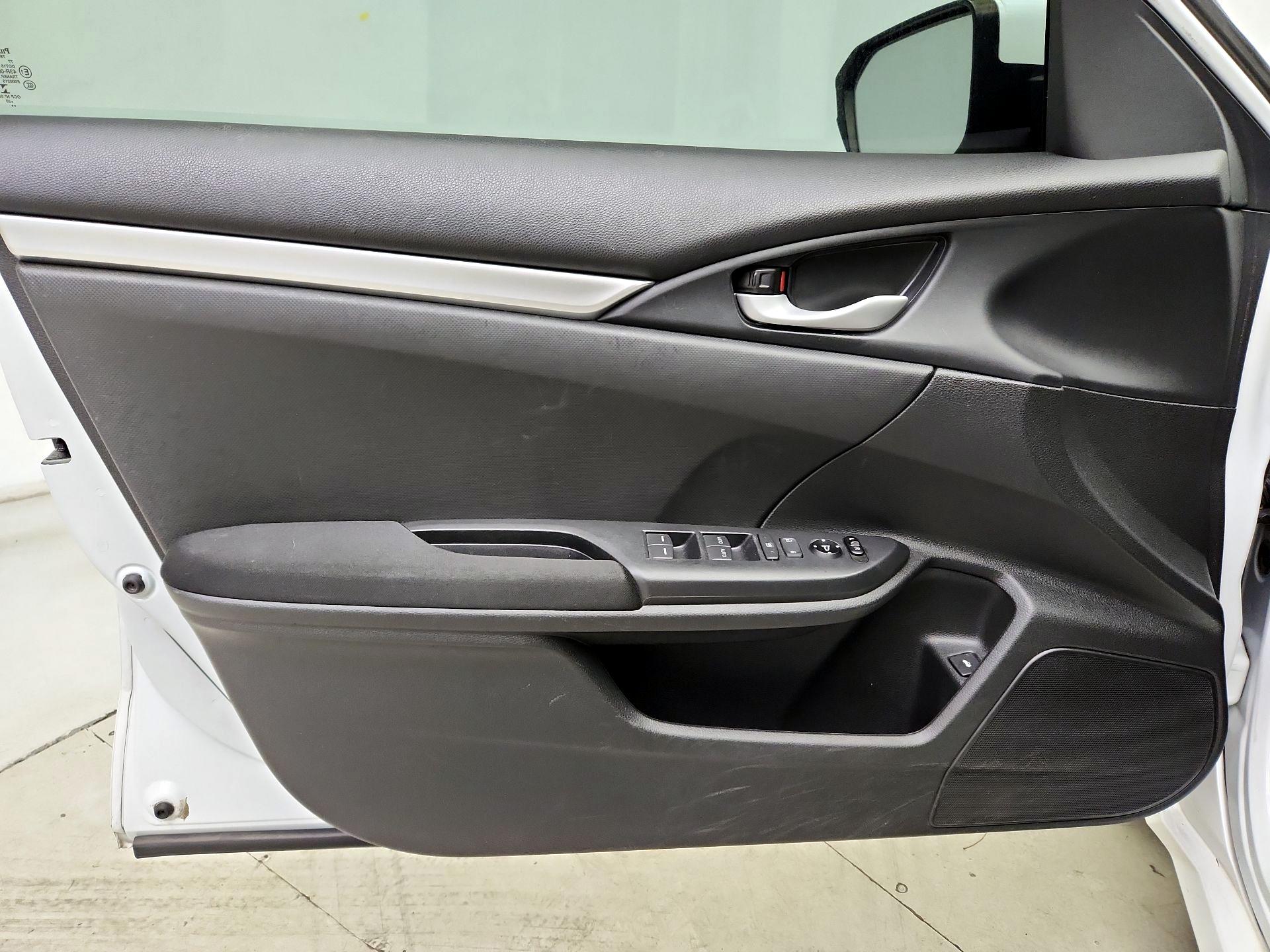 Thumbnail: 2020 Honda Civic - 12