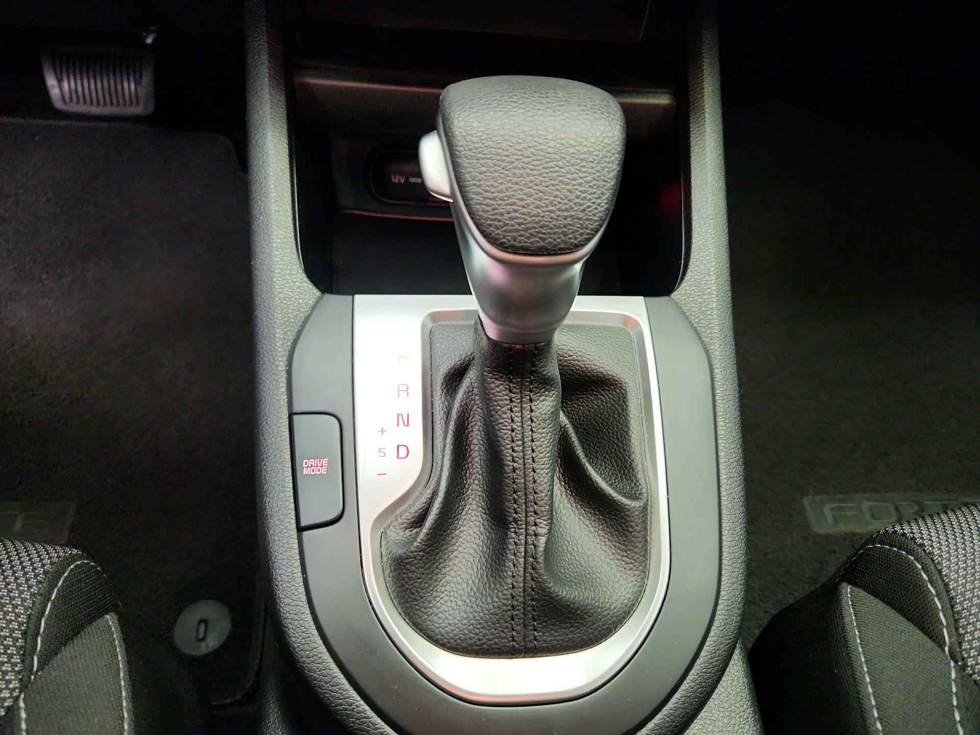 Thumbnail: 2024 Kia Forte - 17