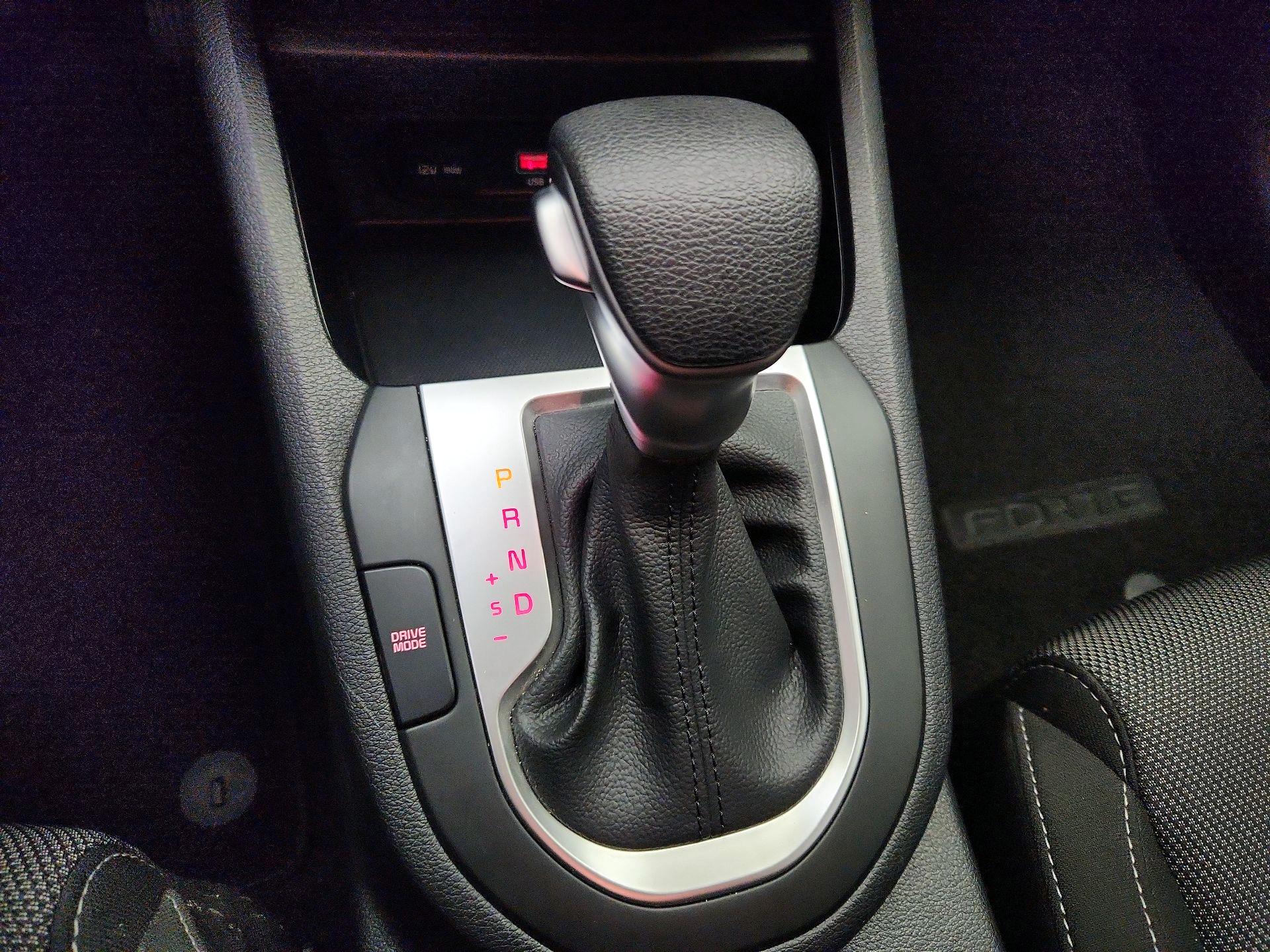 Thumbnail: 2024 Kia Forte - 17