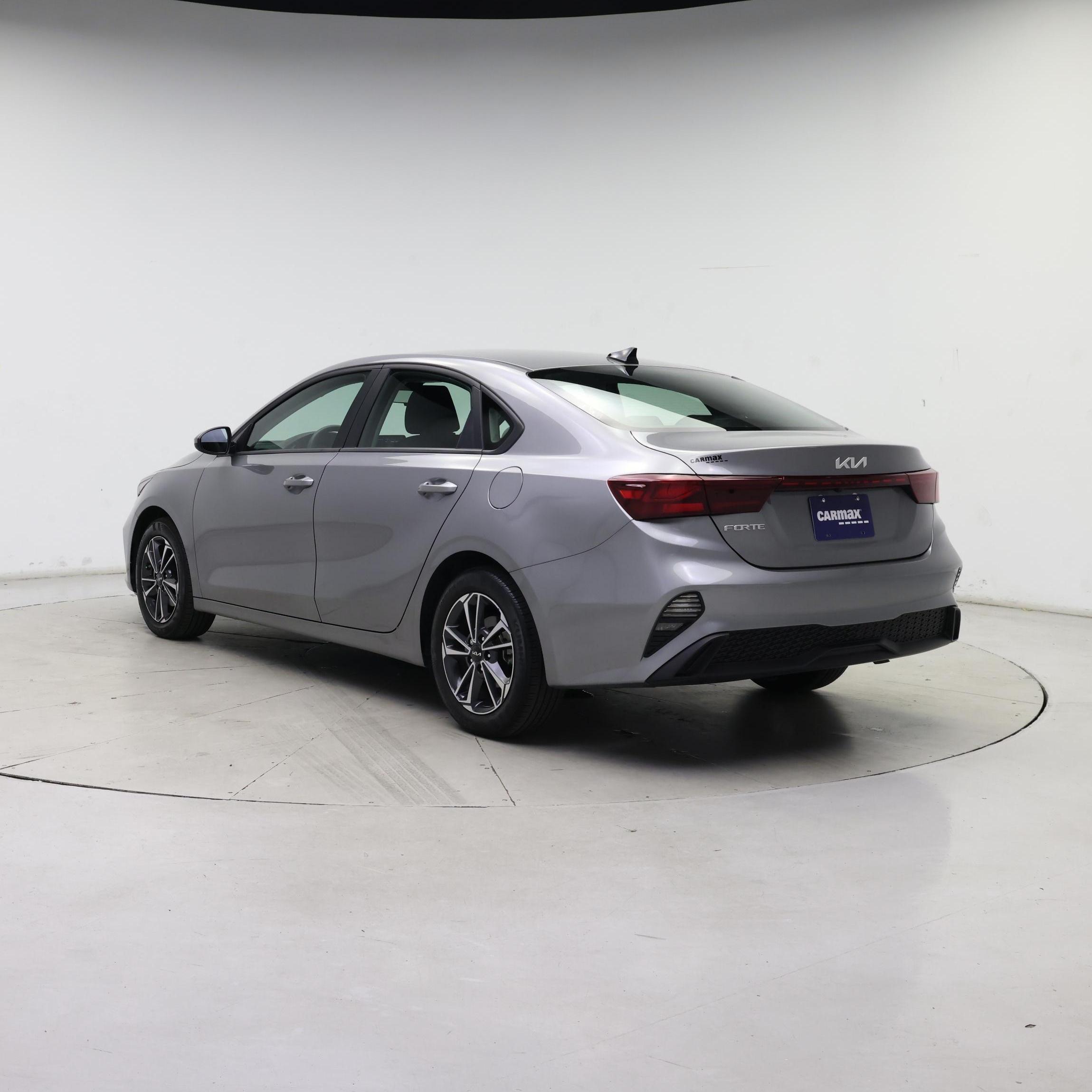 Thumbnail: 2024 Kia Forte - 2