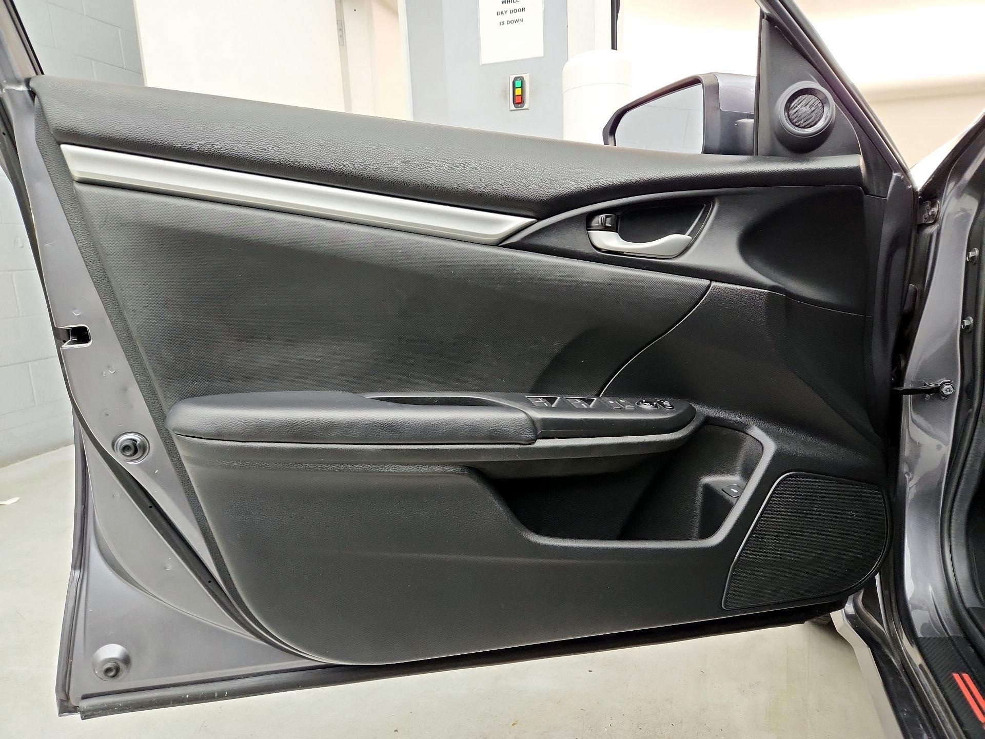 Thumbnail: 2021 Honda Civic - 12
