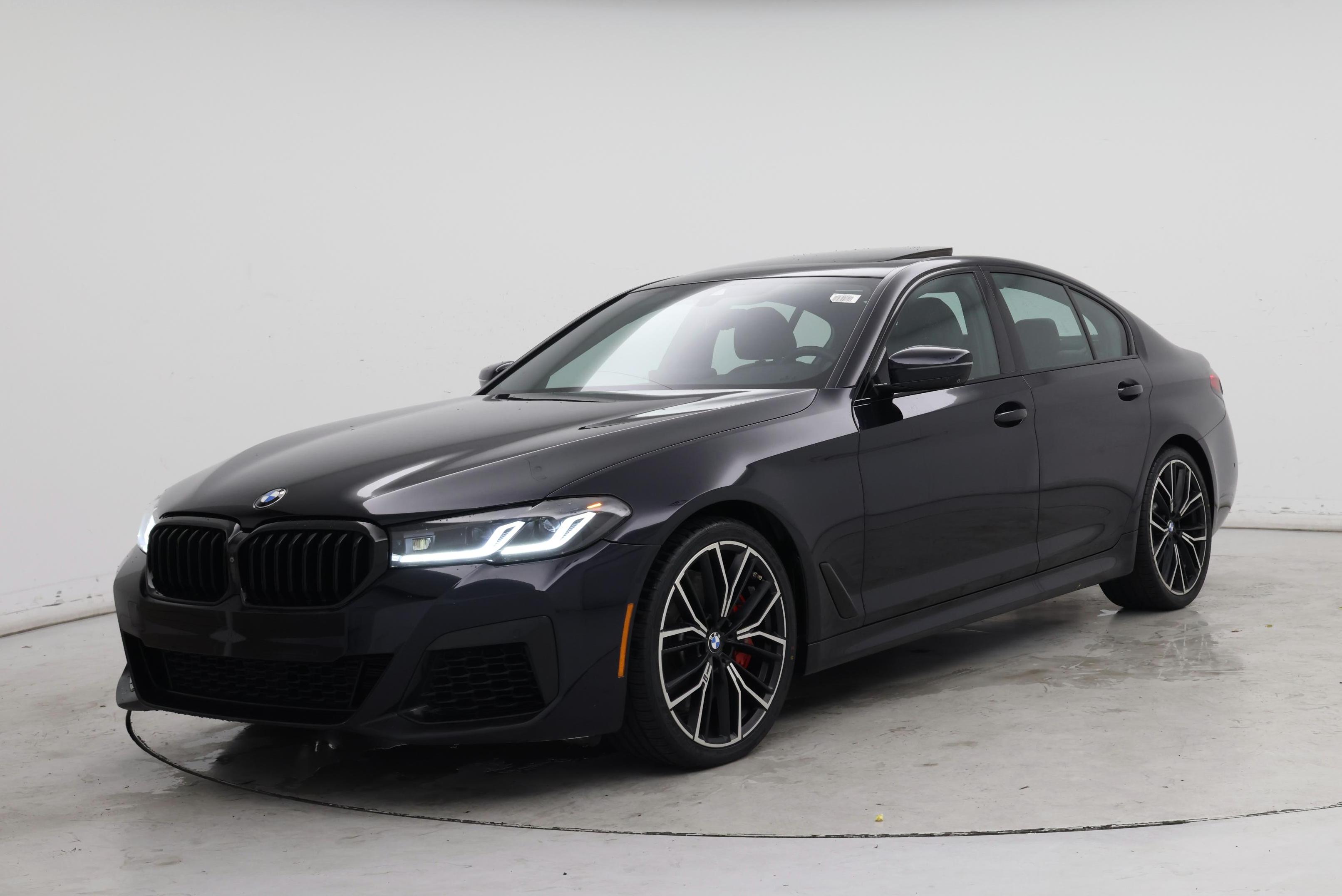 Thumbnail: 2021 BMW 5 Series - 4