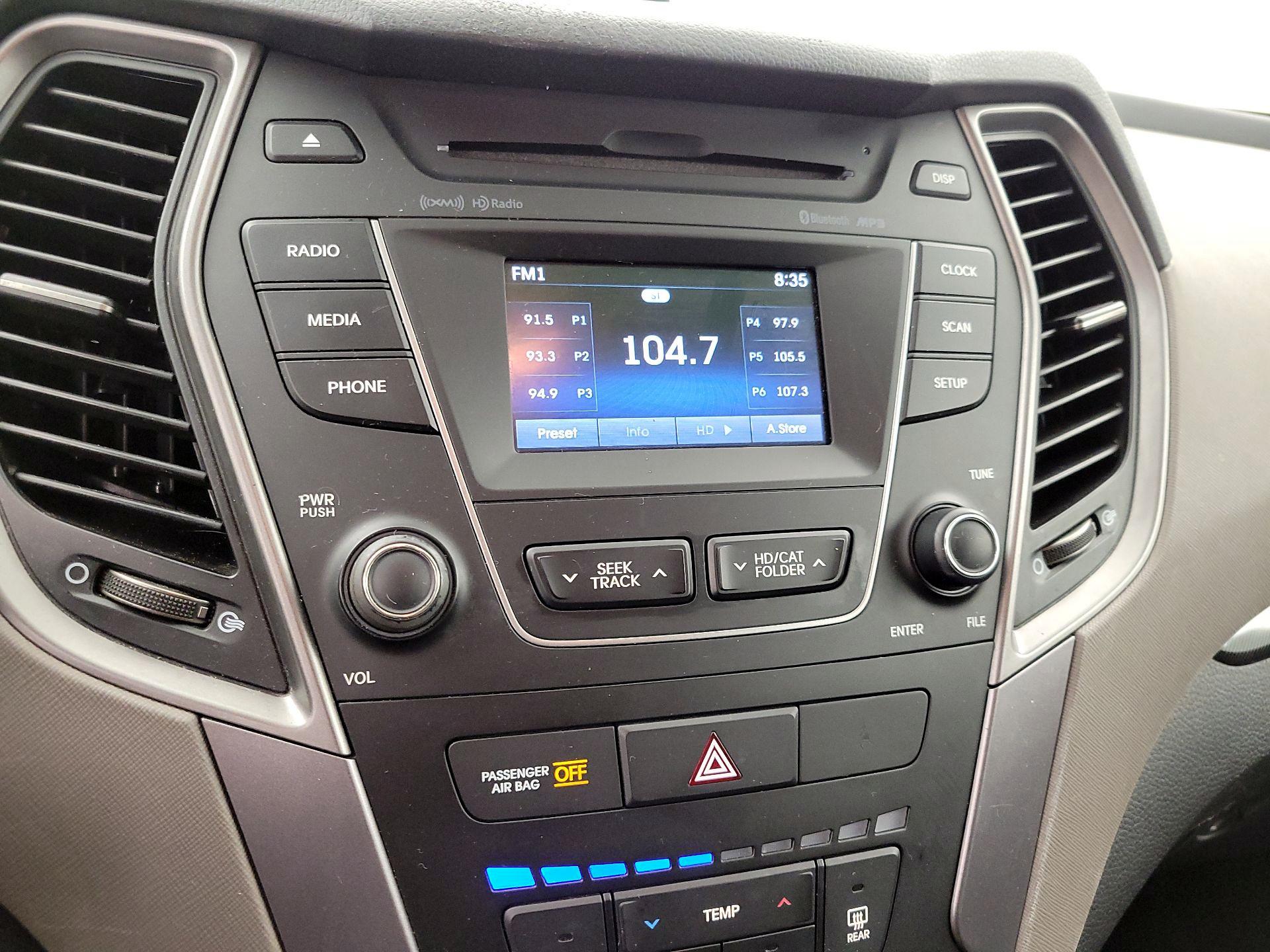 Thumbnail: 2014 Hyundai Santa Fe - 15