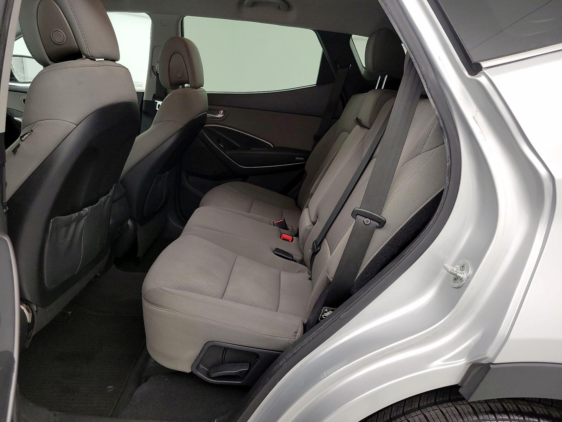 Thumbnail: 2014 Hyundai Santa Fe - 19
