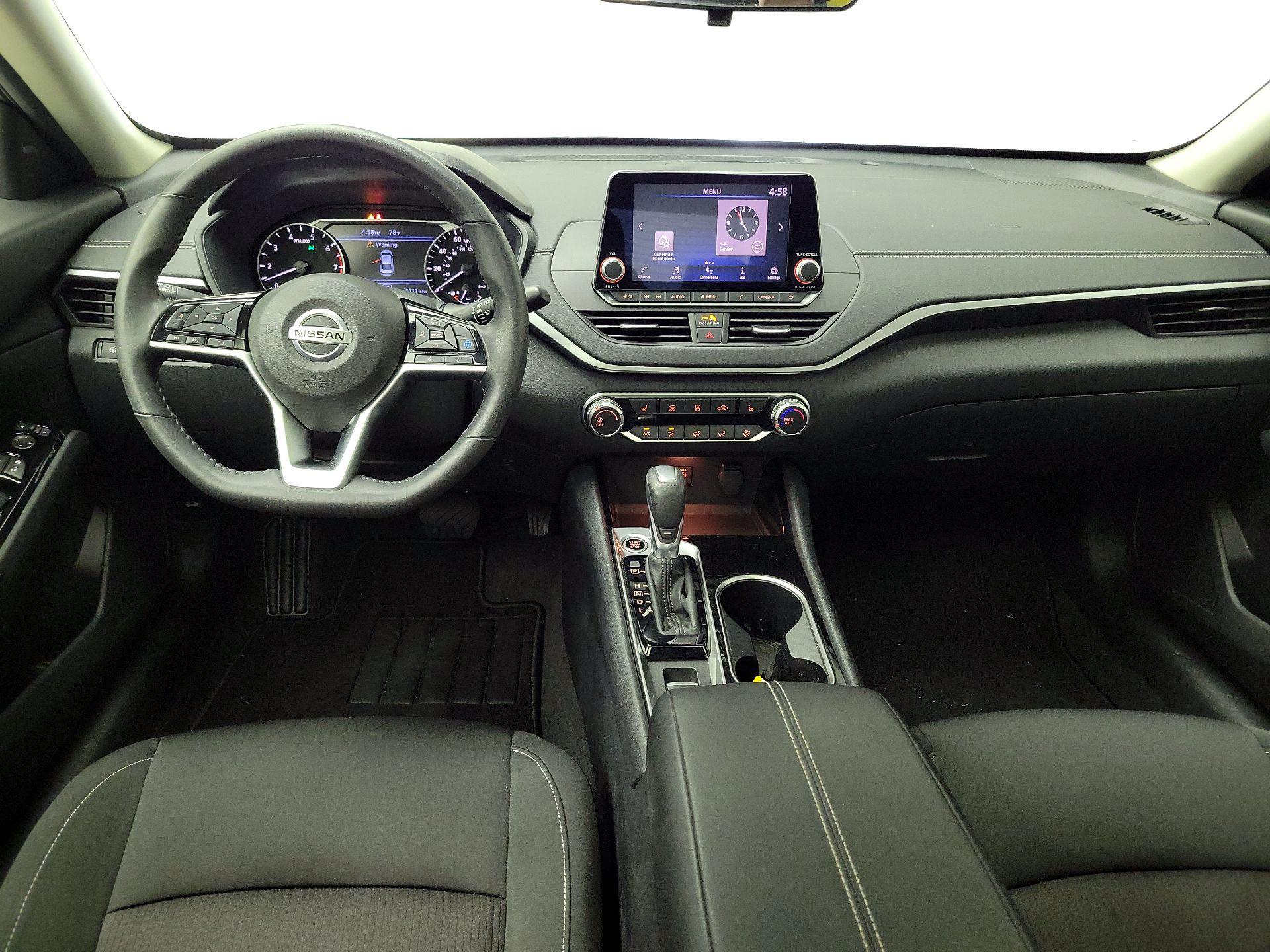 Thumbnail: 2021 Nissan Altima - 9