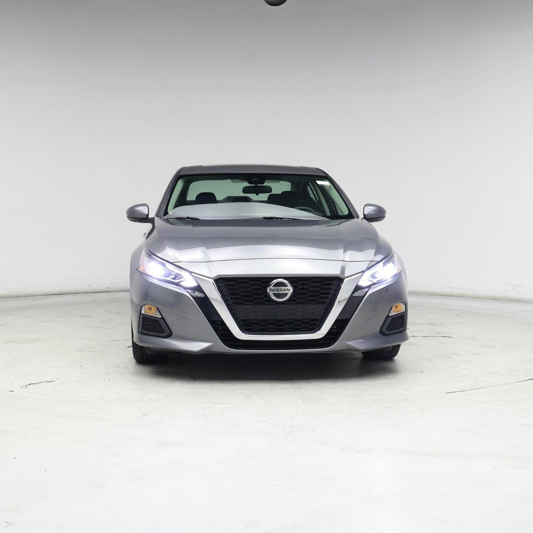 Thumbnail: 2021 Nissan Altima - 5