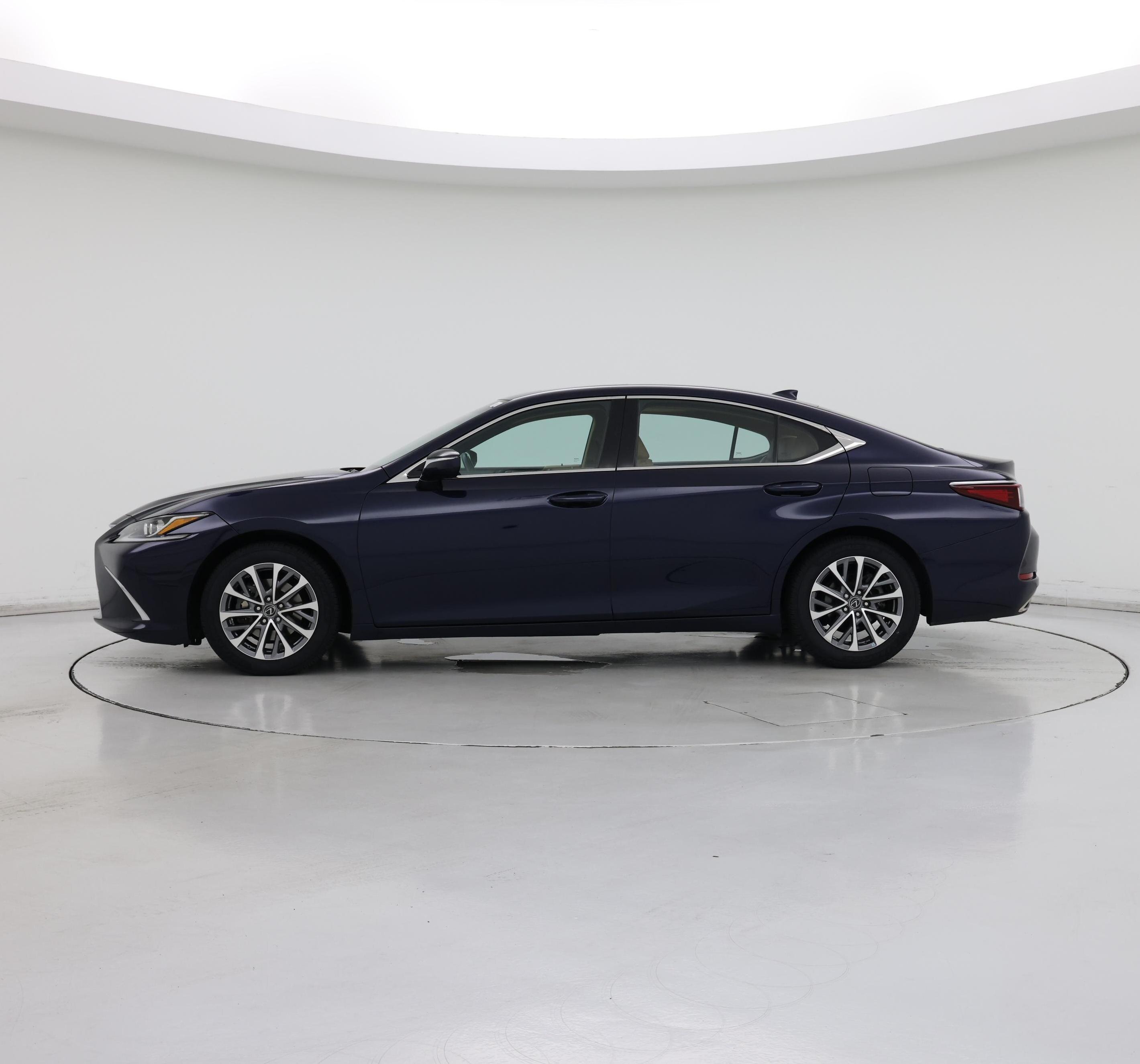 Thumbnail: 2023 Lexus ES - 3