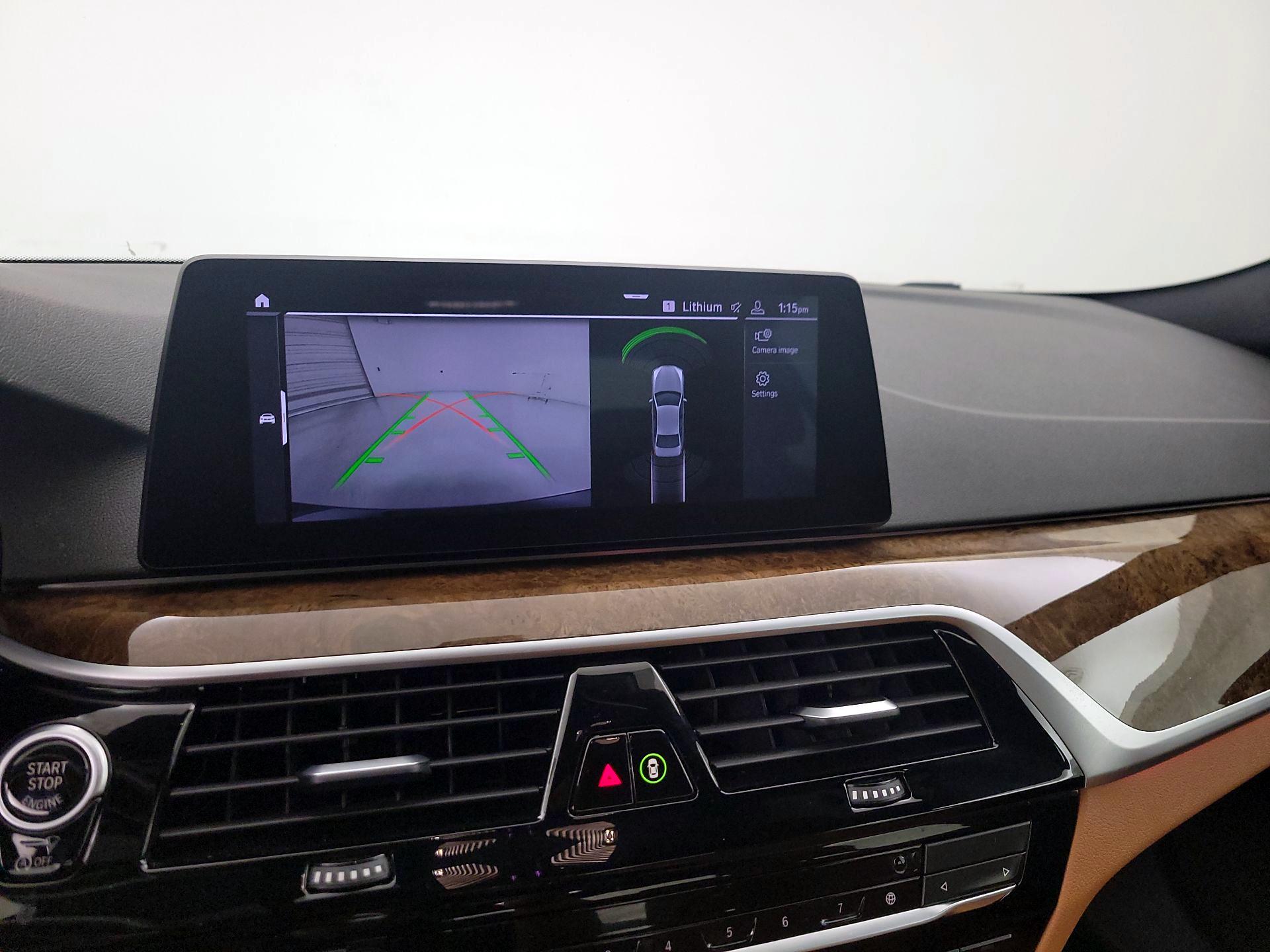 Thumbnail: 2020 BMW 5 Series - 14