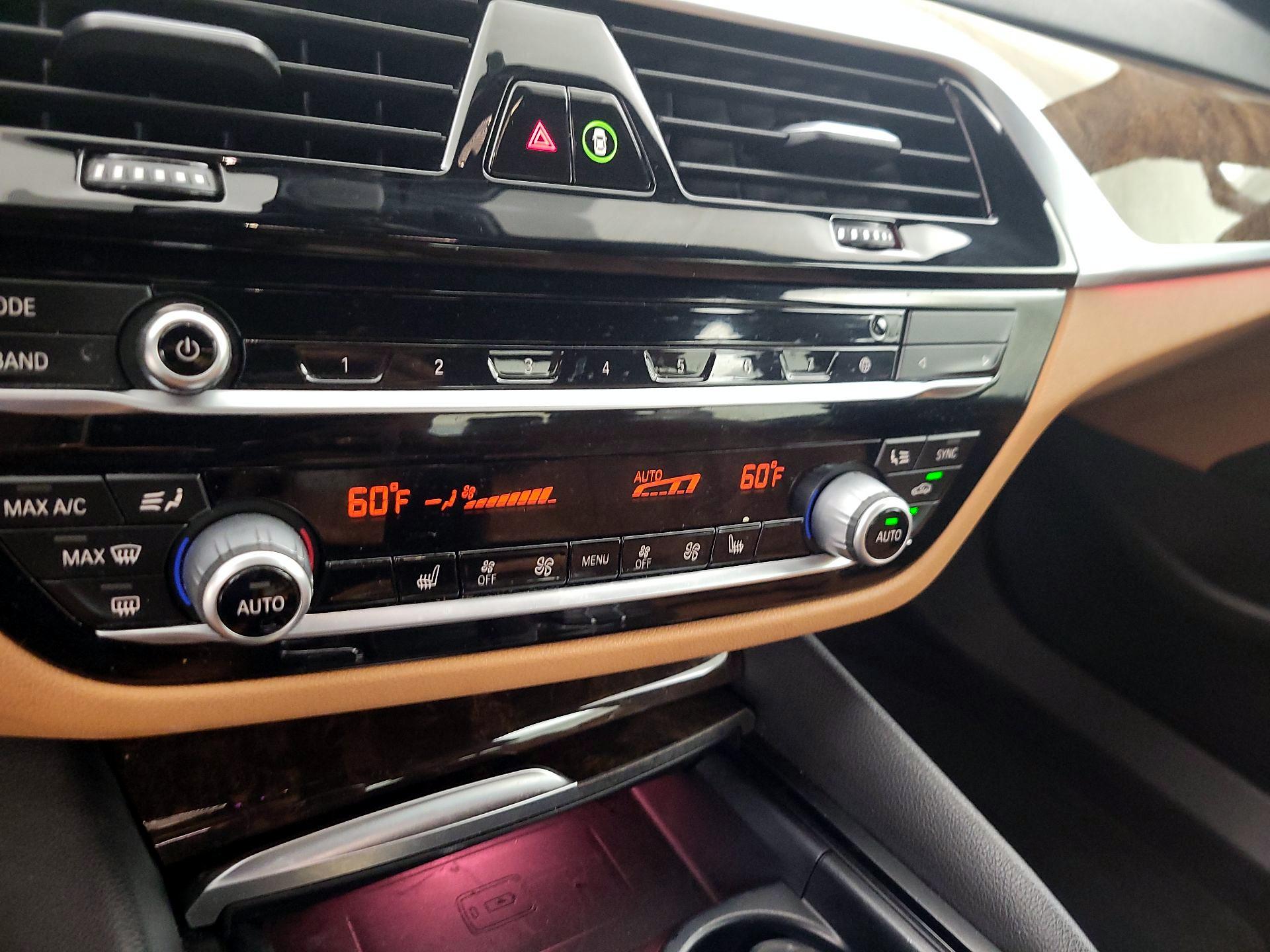 Thumbnail: 2020 BMW 5 Series - 16