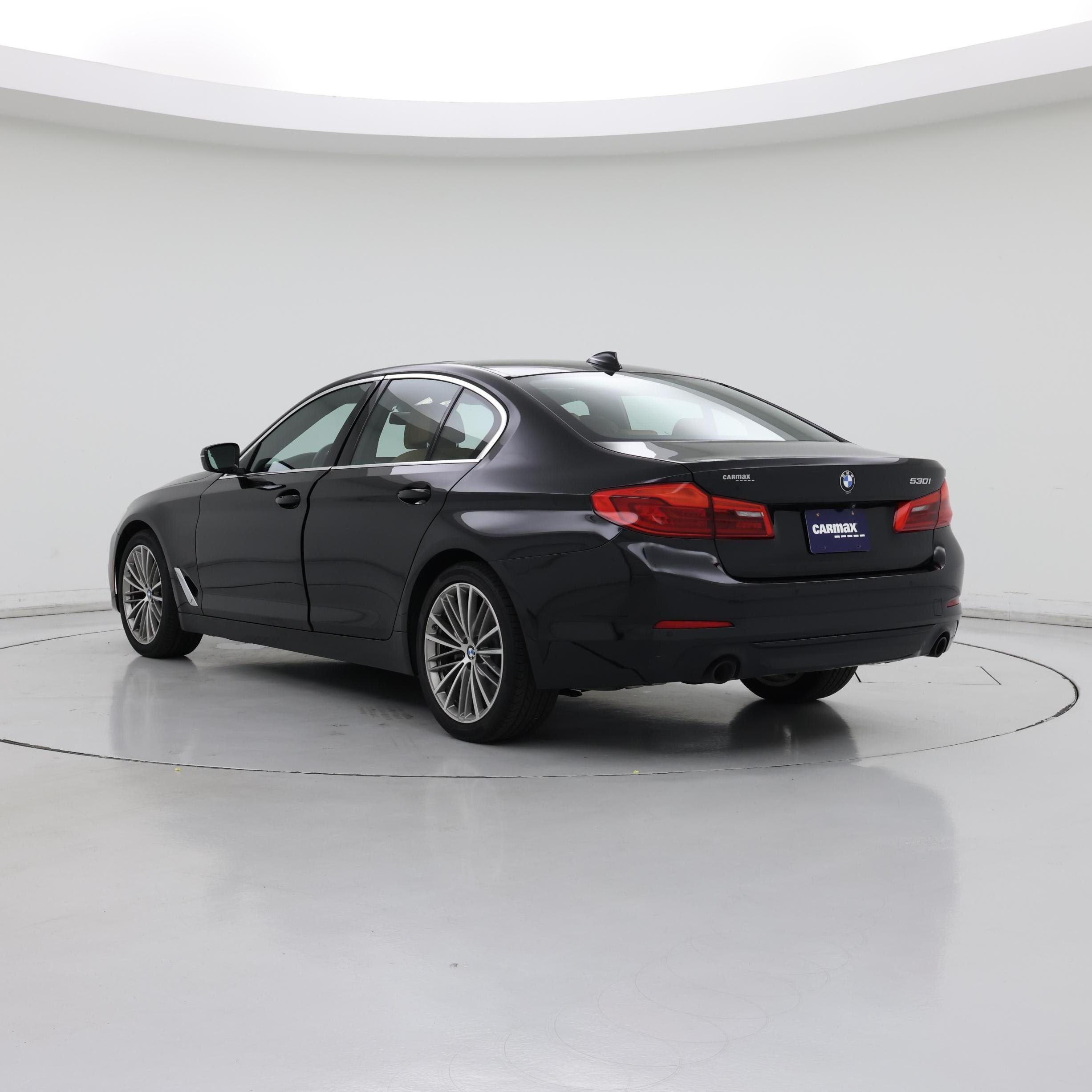 Thumbnail: 2020 BMW 5 Series - 2