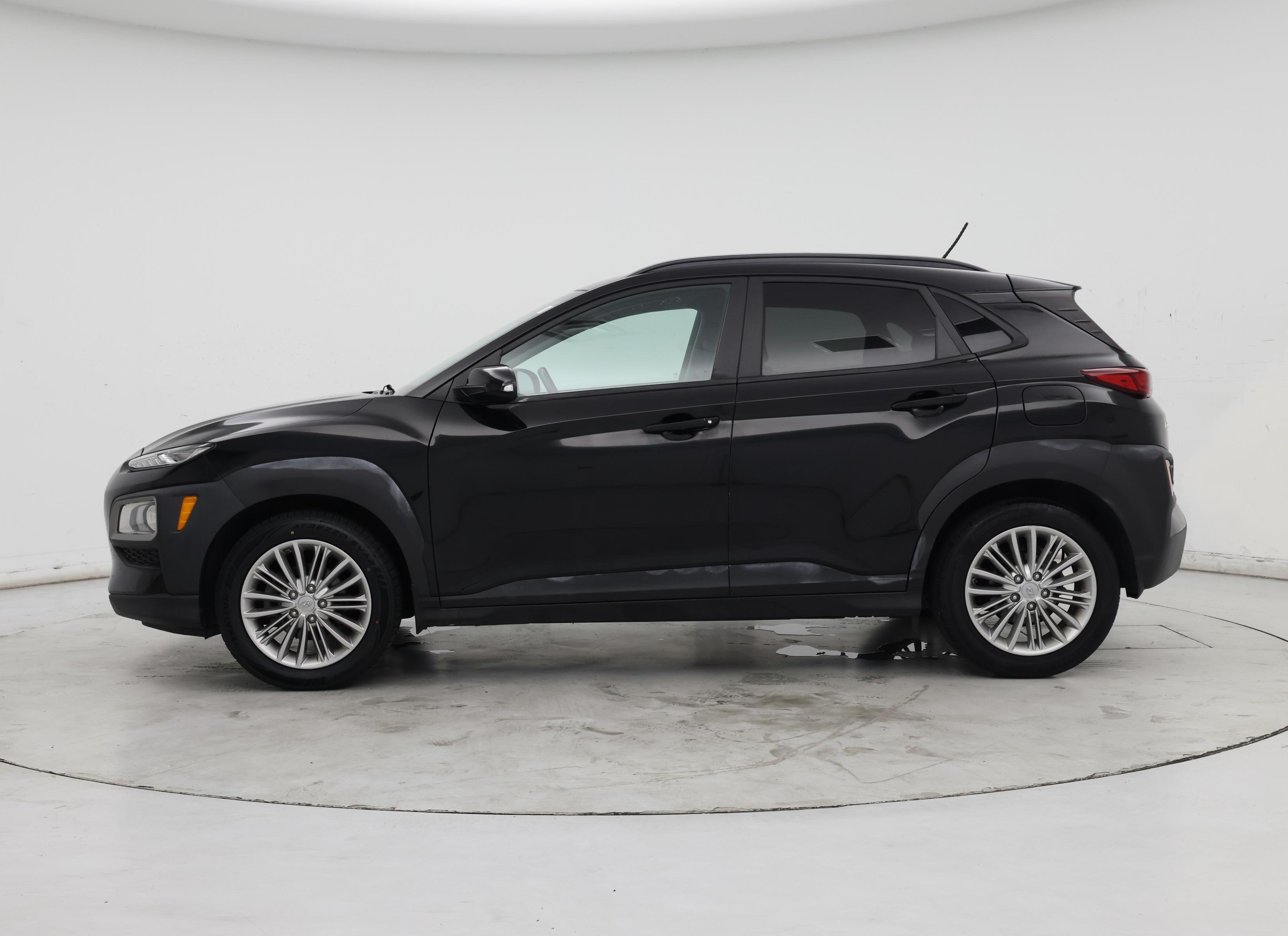 Thumbnail: 2021 Hyundai Kona - 3