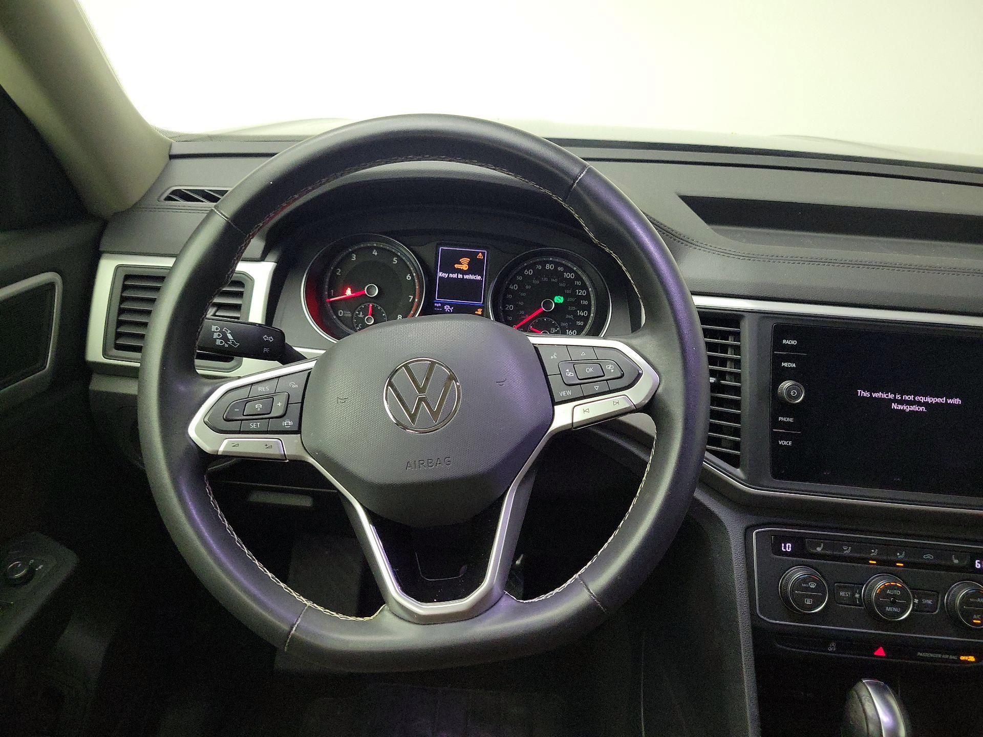 Thumbnail: 2021 Volkswagen Atlas - 10