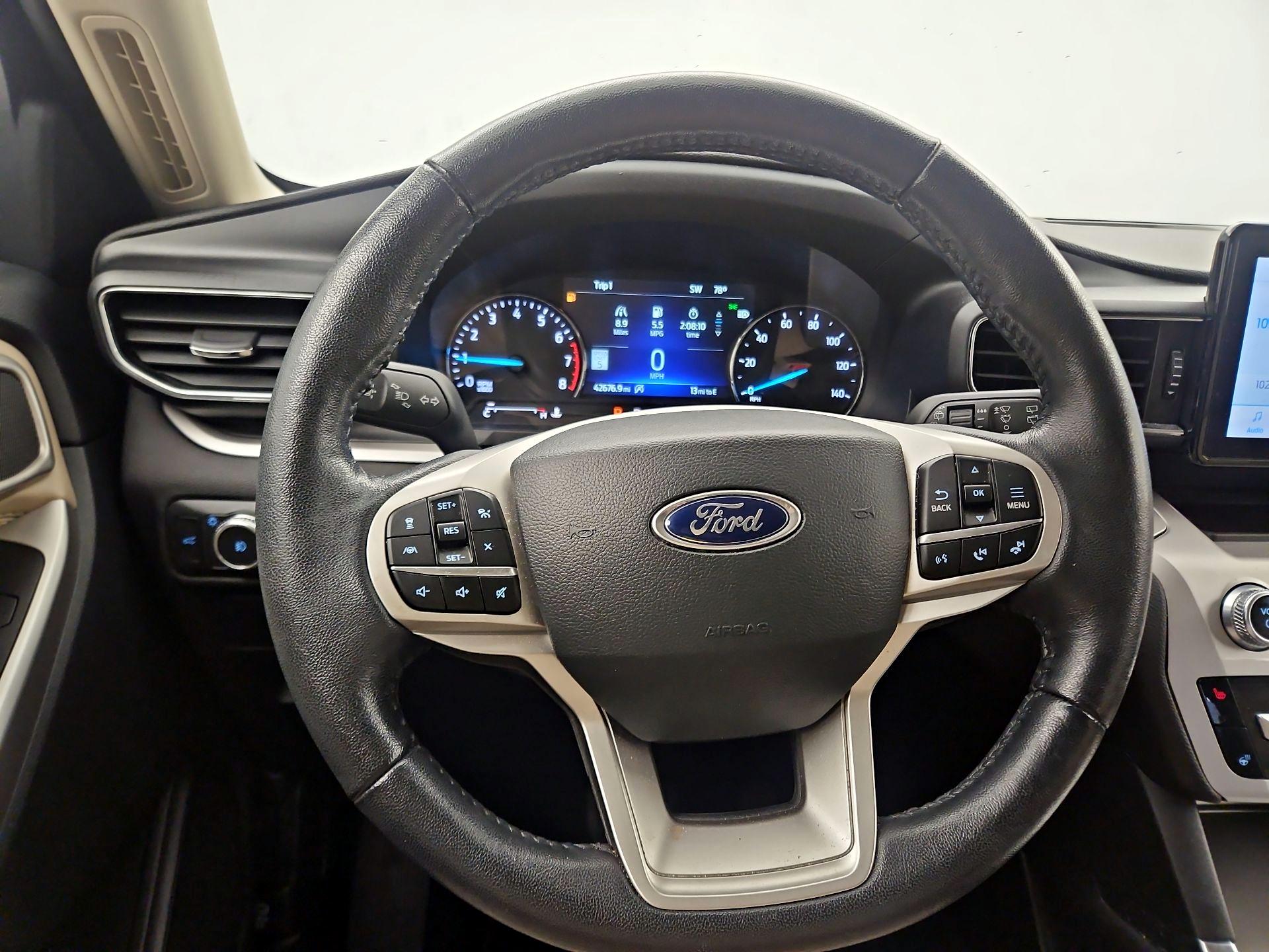 Thumbnail: 2021 Ford Explorer - 10