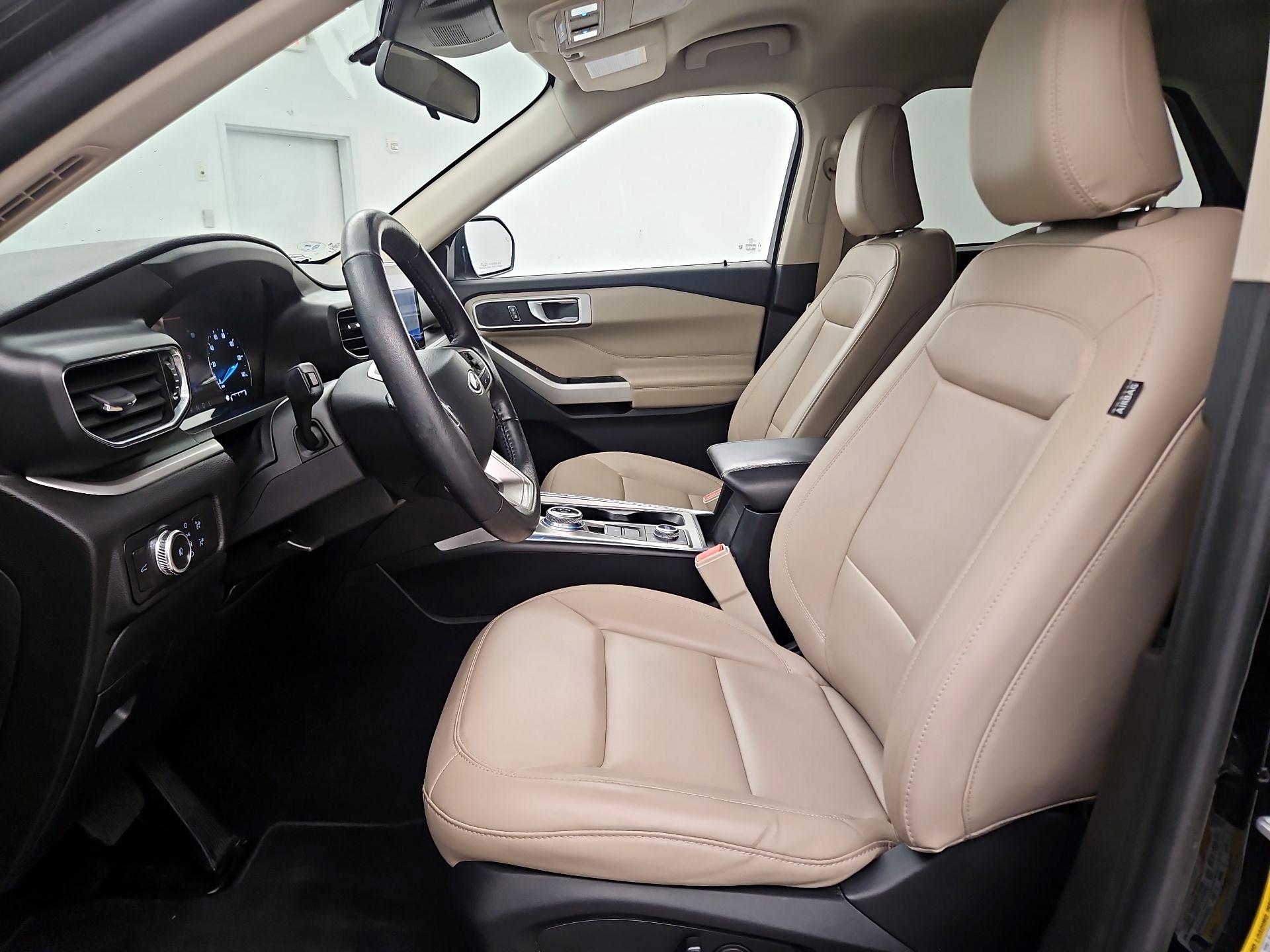 Thumbnail: 2021 Ford Explorer - 11