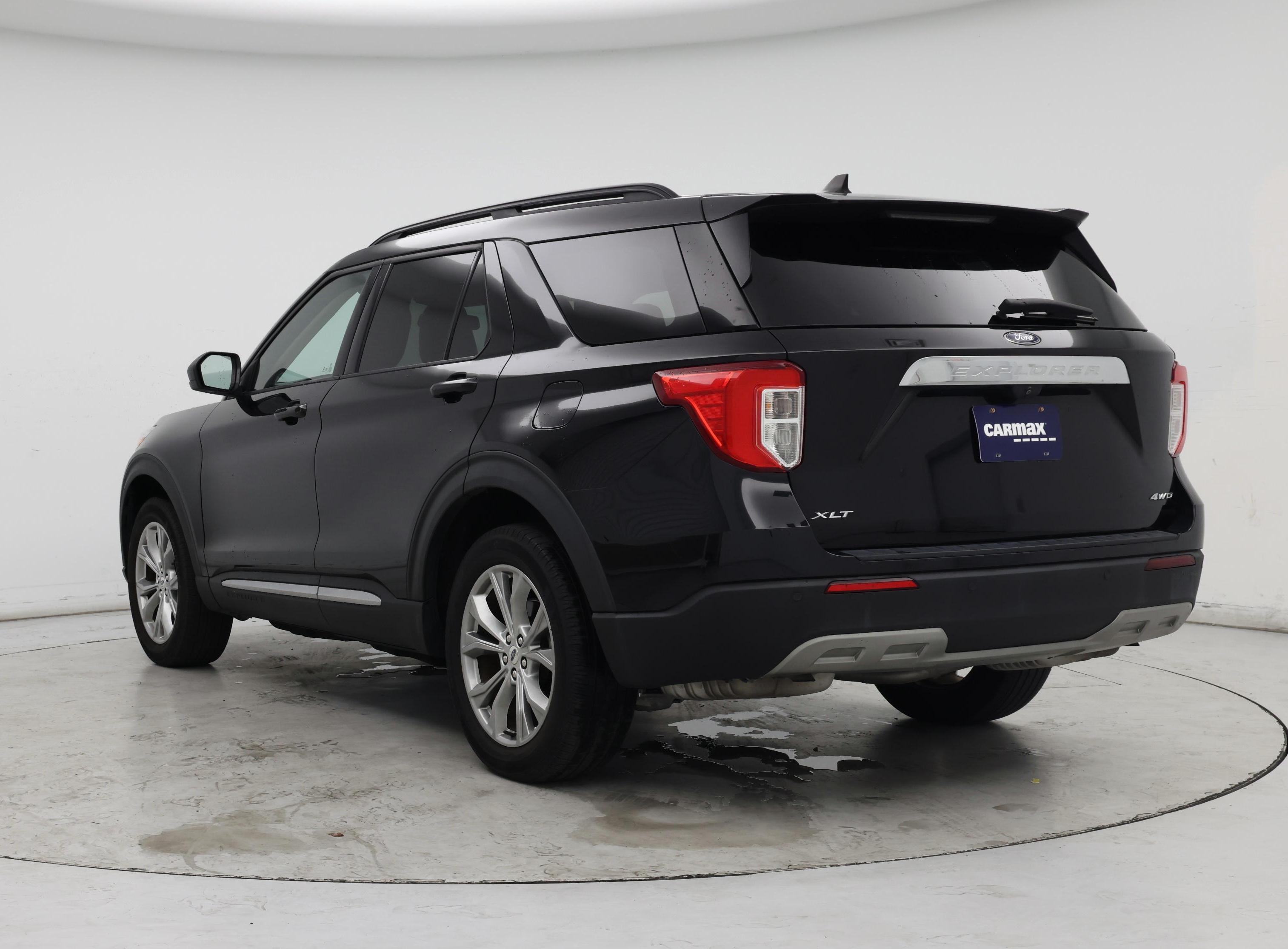 Thumbnail: 2021 Ford Explorer - 2