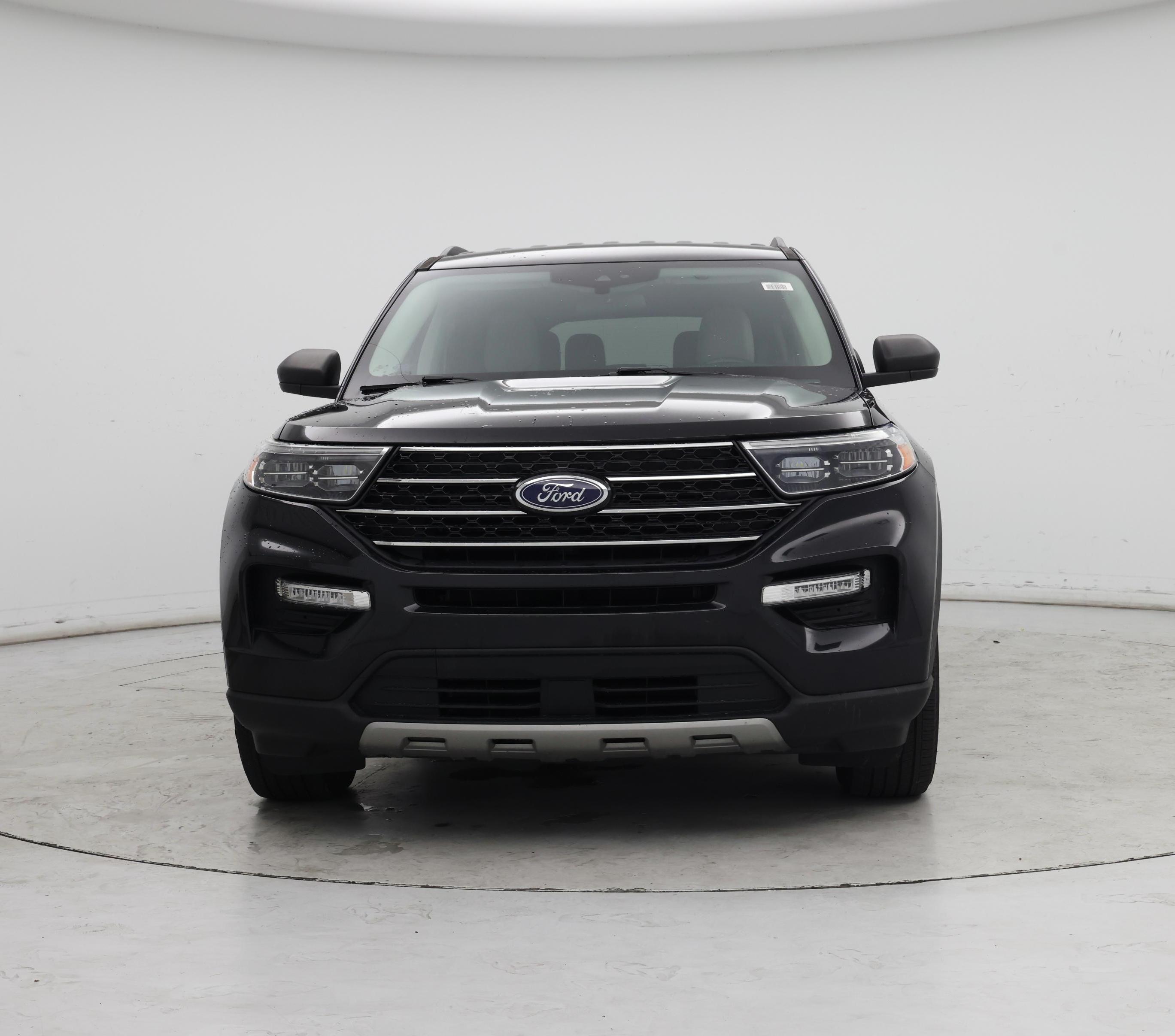 Thumbnail: 2021 Ford Explorer - 5