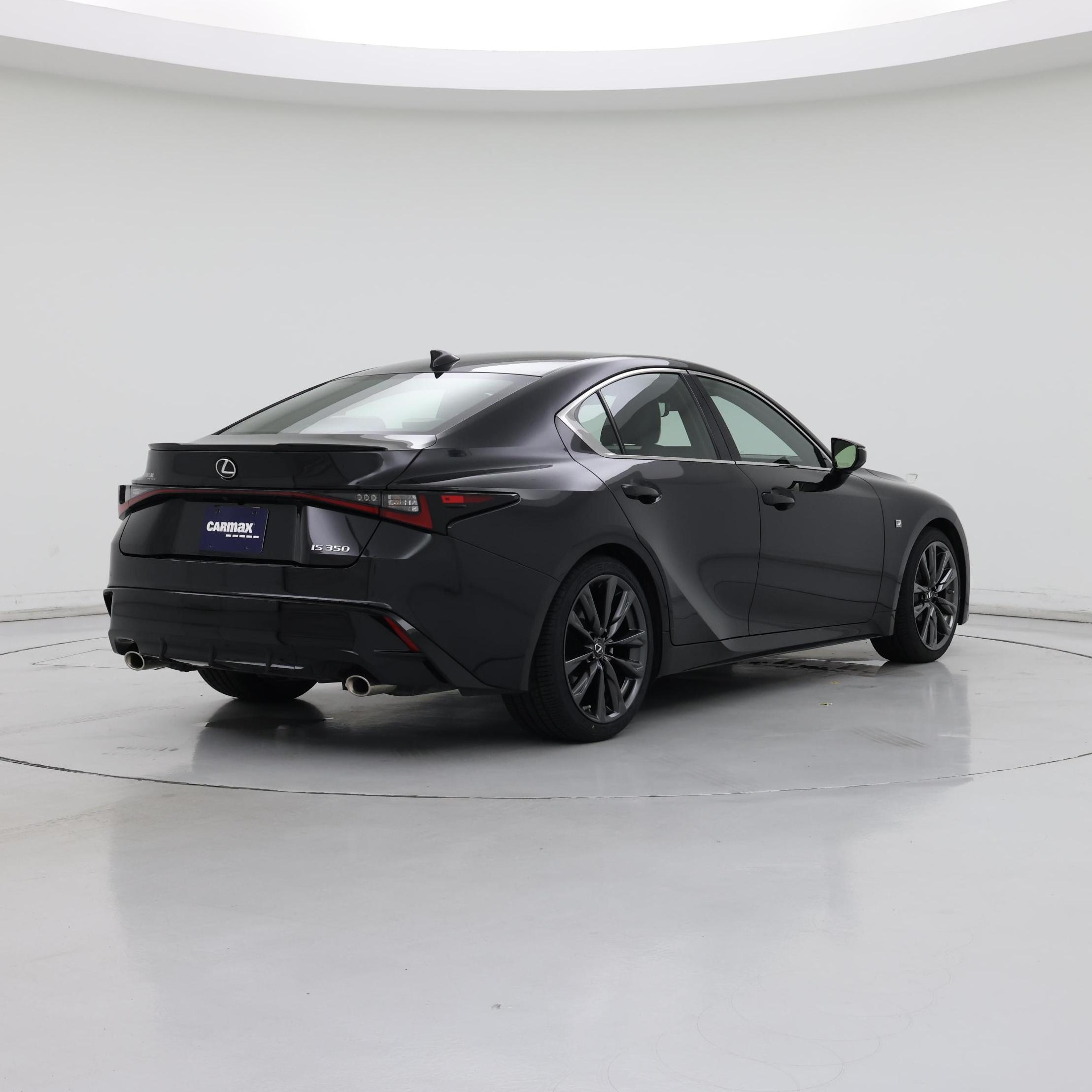 Thumbnail: 2022 Lexus IS - 8
