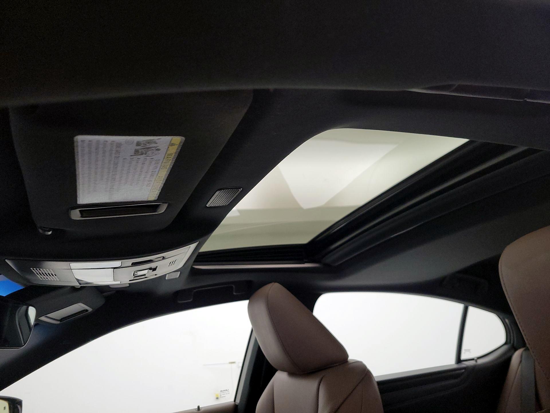 Thumbnail: 2023 Lexus ES - 19