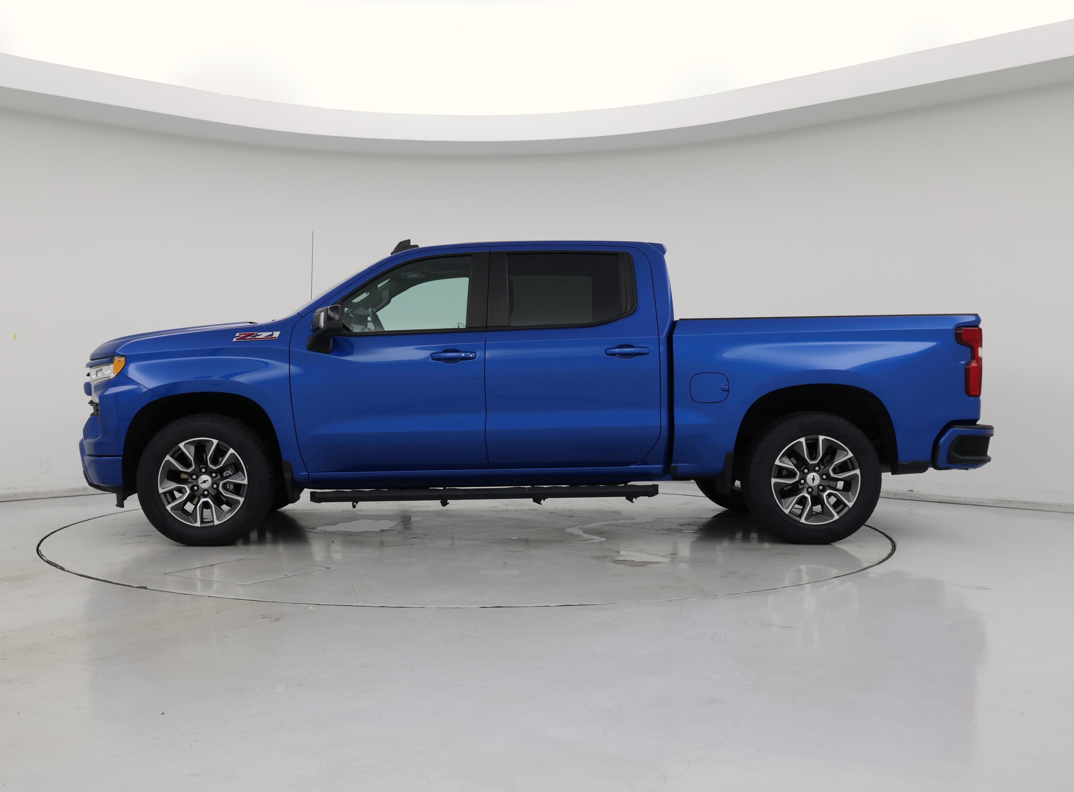 Thumbnail: 2022 Chevrolet Silverado 1500 - 3