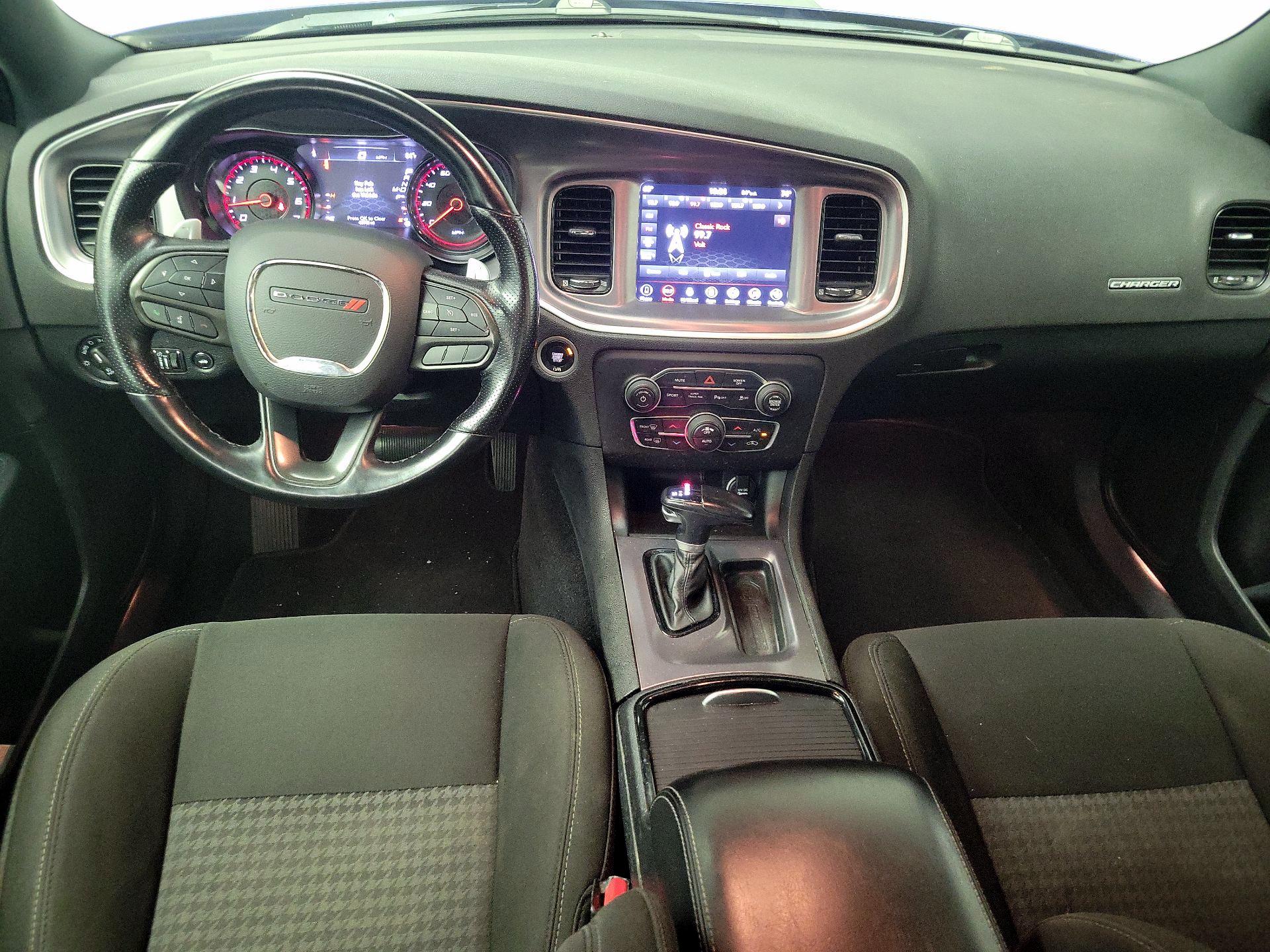Thumbnail: 2021 Dodge Charger - 9