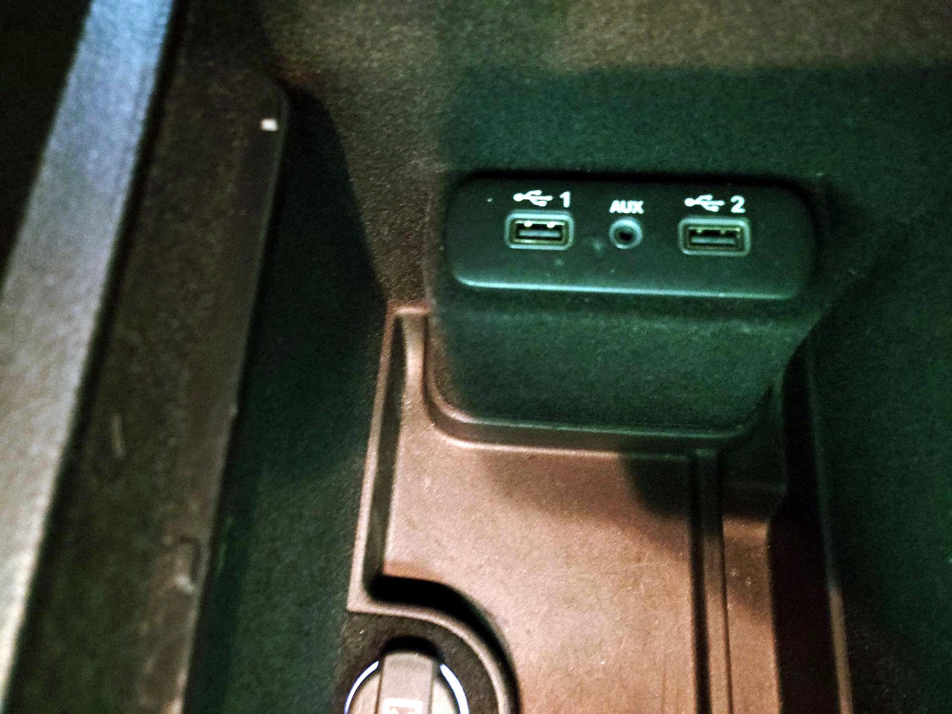 Thumbnail: 2021 Dodge Charger - 18