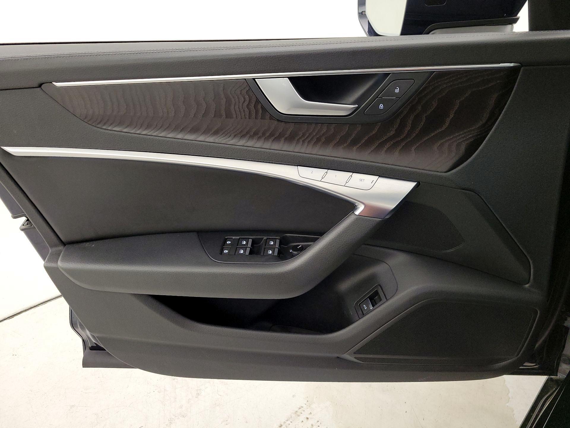 Thumbnail: 2021 Audi A6 - 12